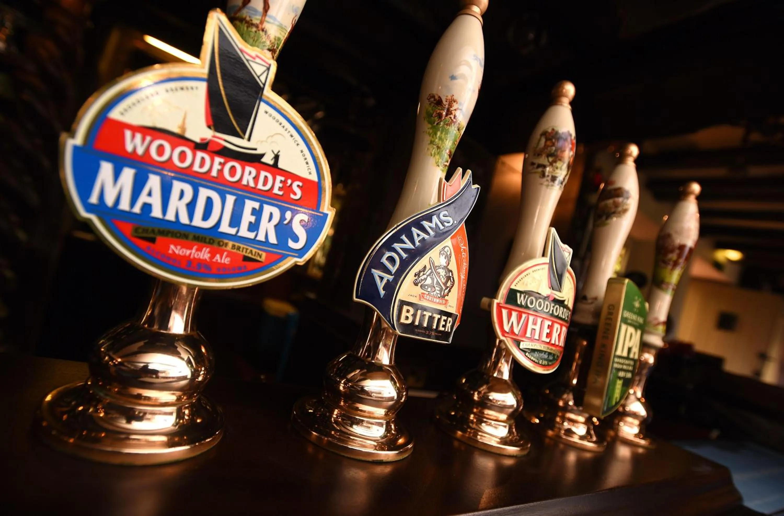 Alcoholic drinks in The Lifeboat Inn