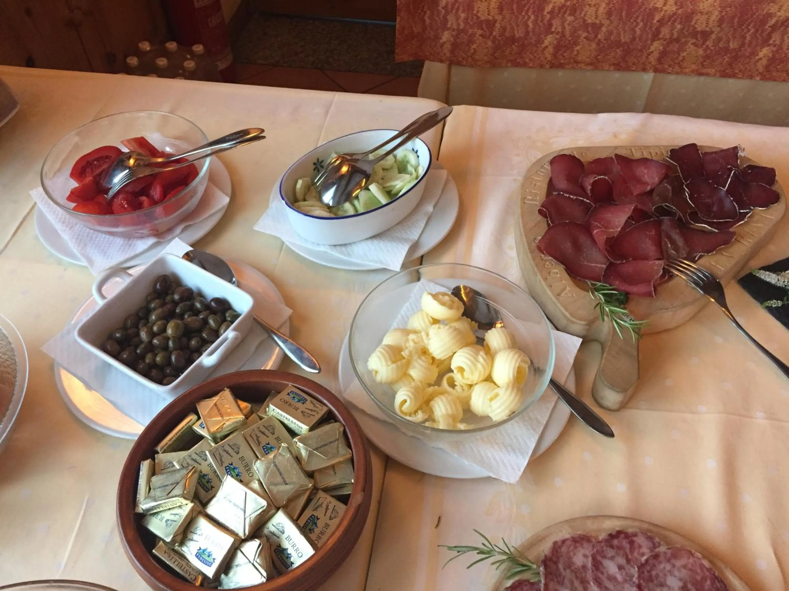 Breakfast in Hotel Villa Rina