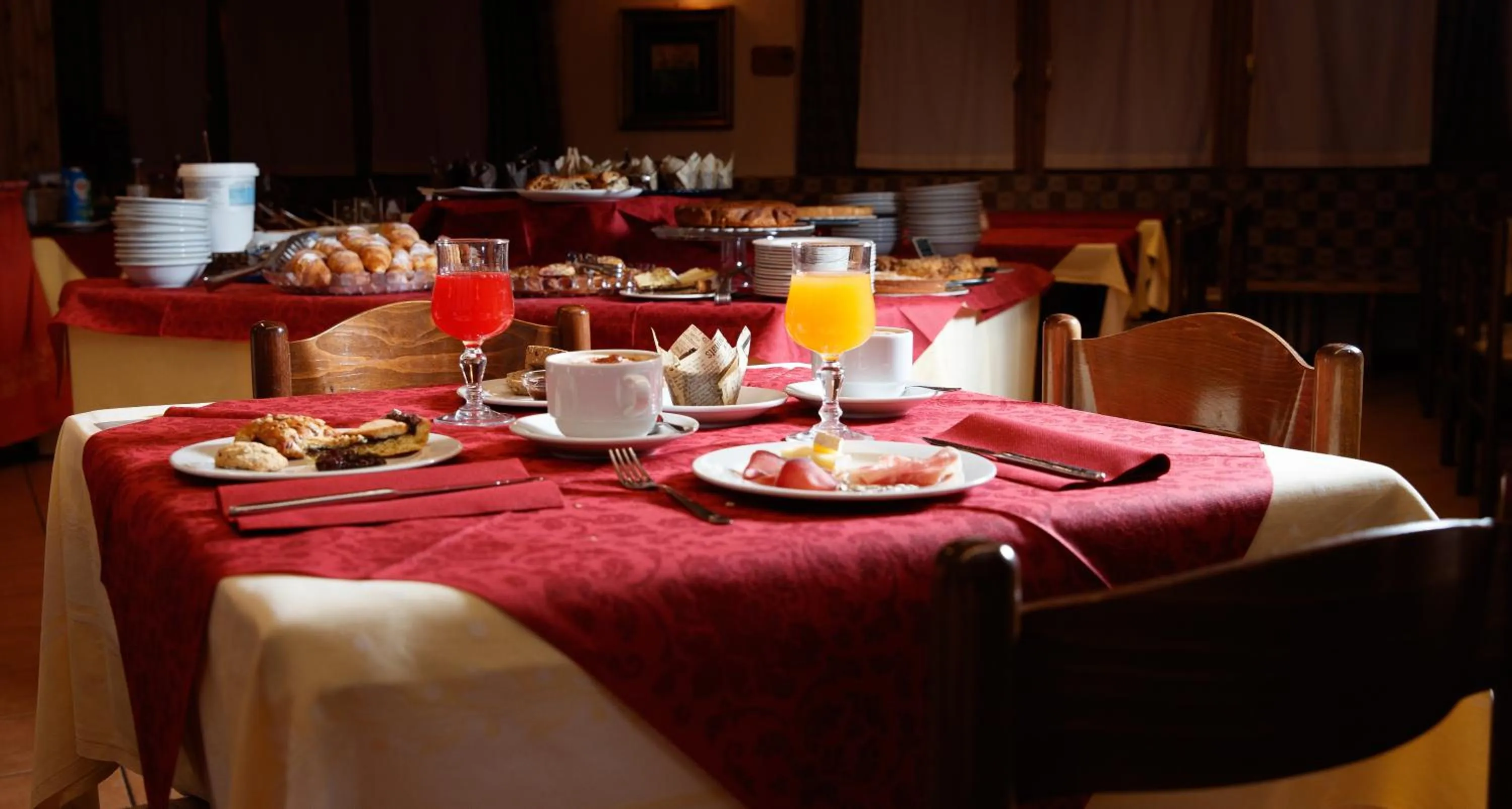 Buffet breakfast in Hotel Villa Rina