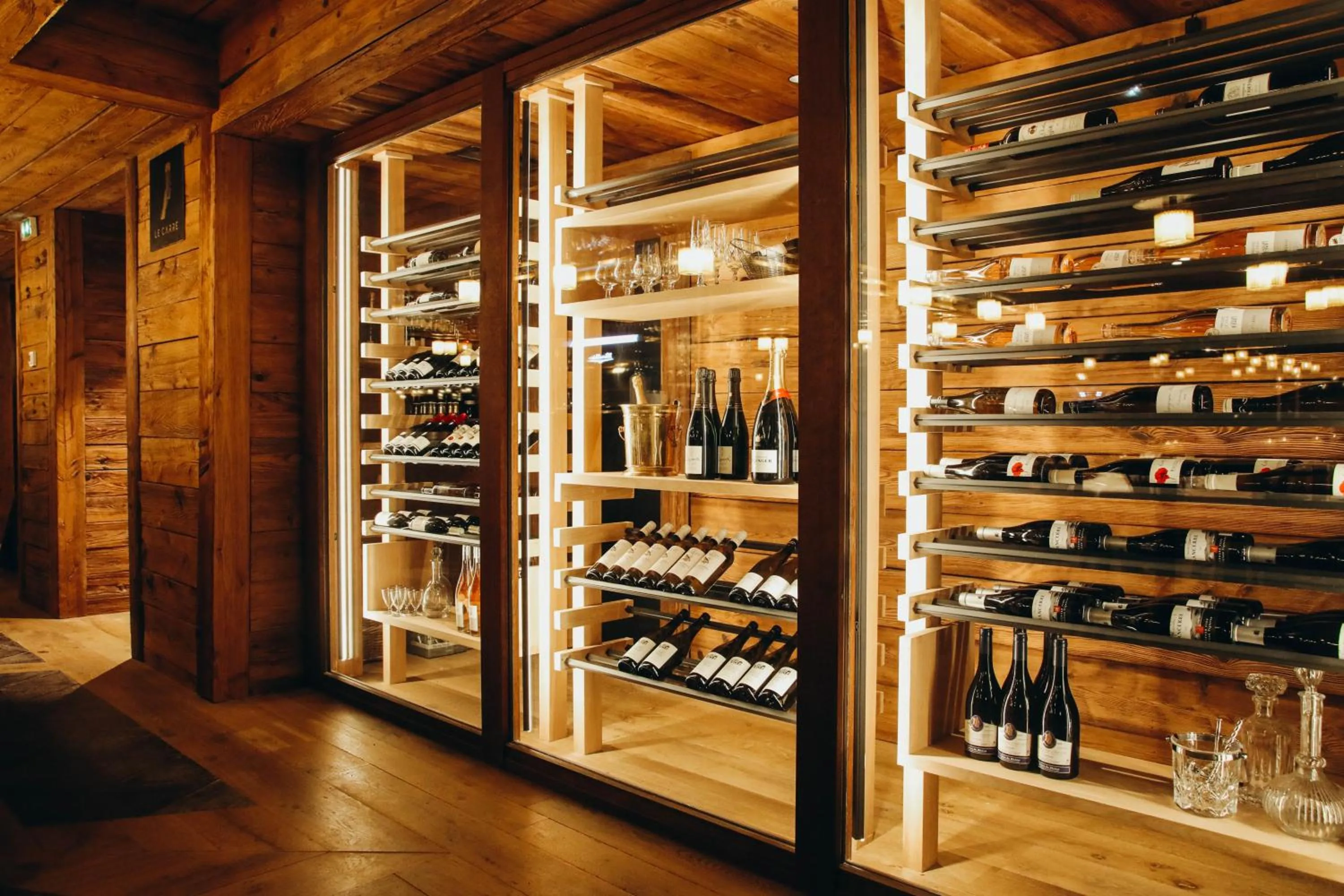 Alcoholic drinks in Lodji Hotel & spa