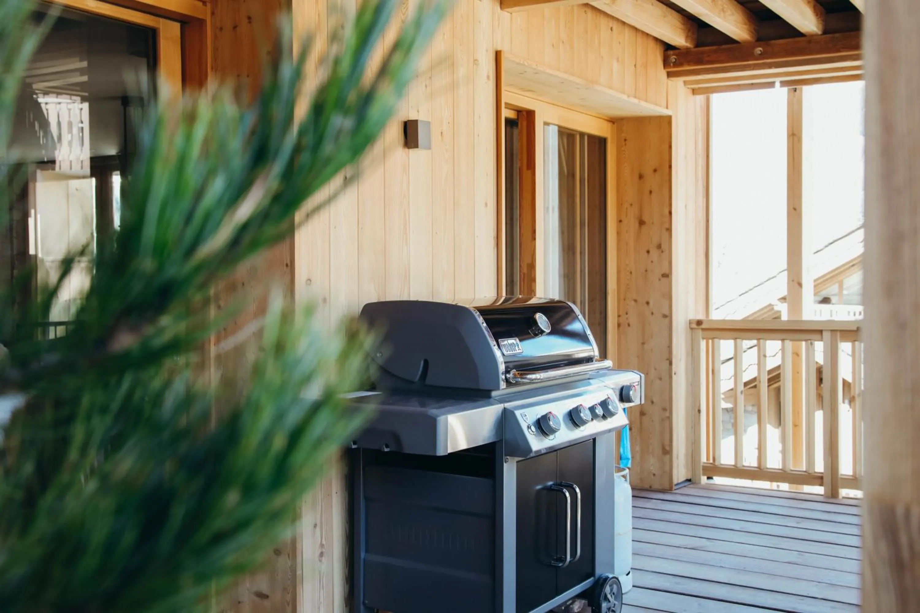 BBQ facilities in Lodji Hotel & spa