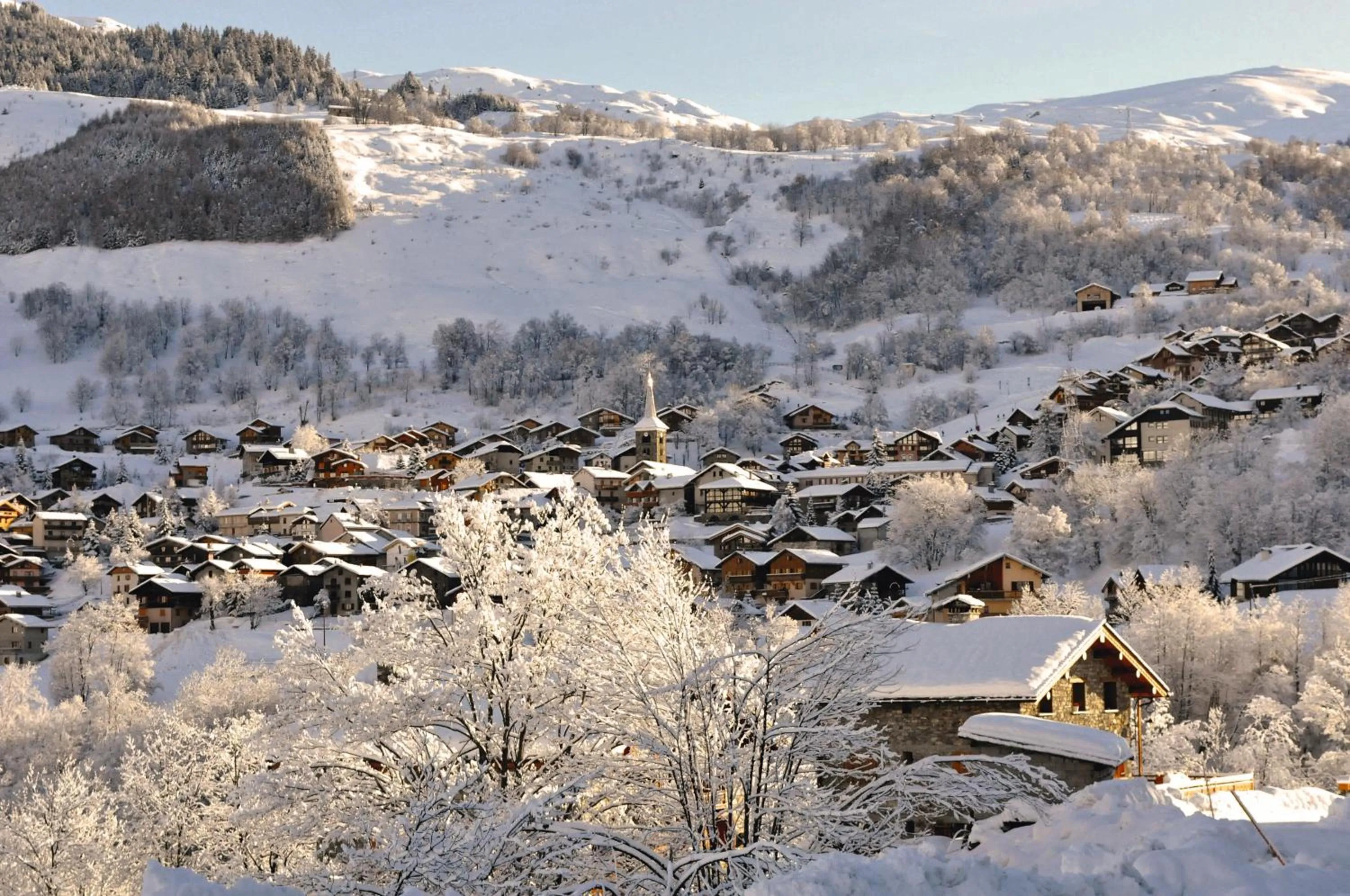 Nearby landmark in Lodji Hotel & spa