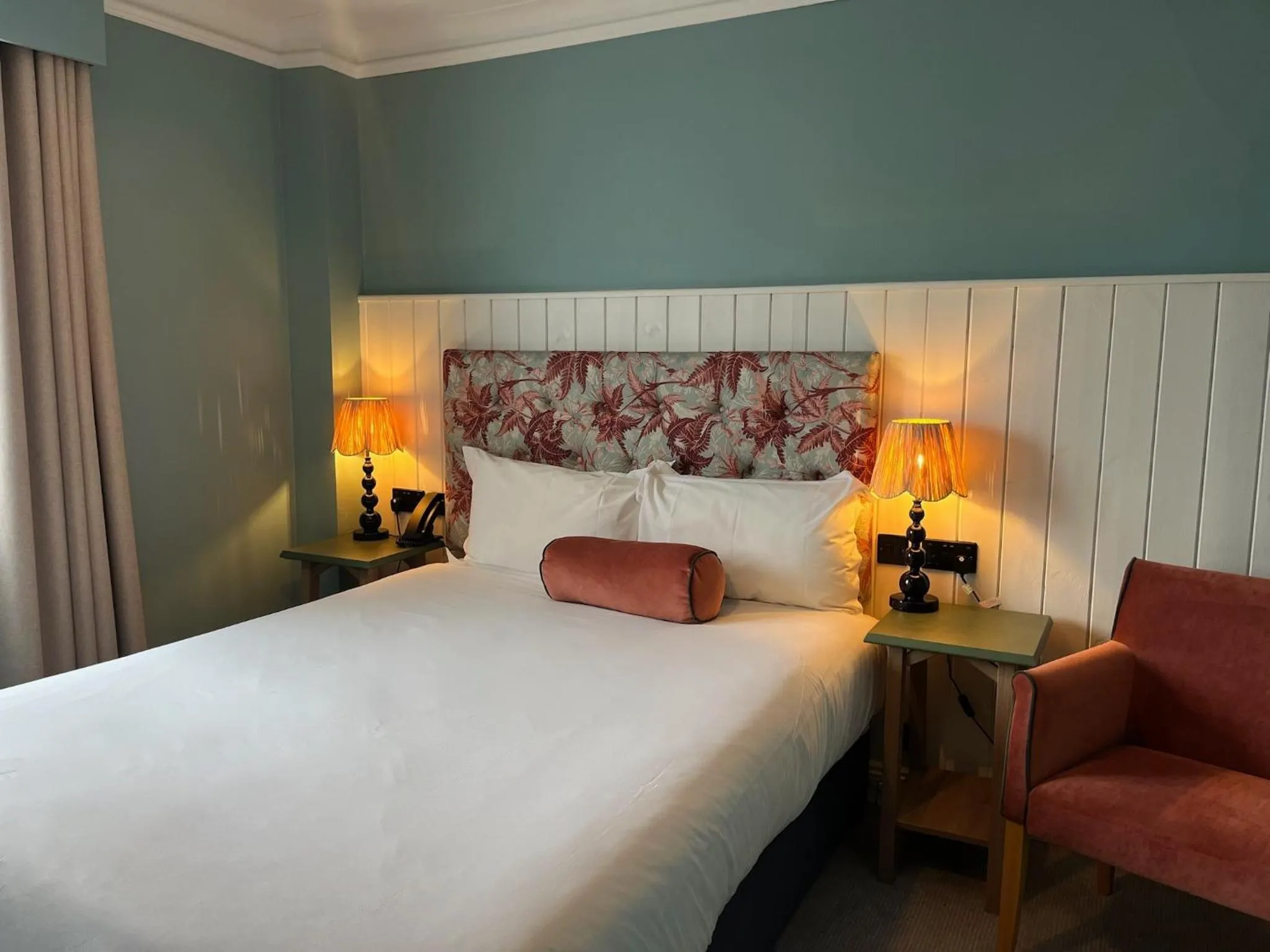 Bedroom, Bed in Hotel Collingwood BW Signature Collection