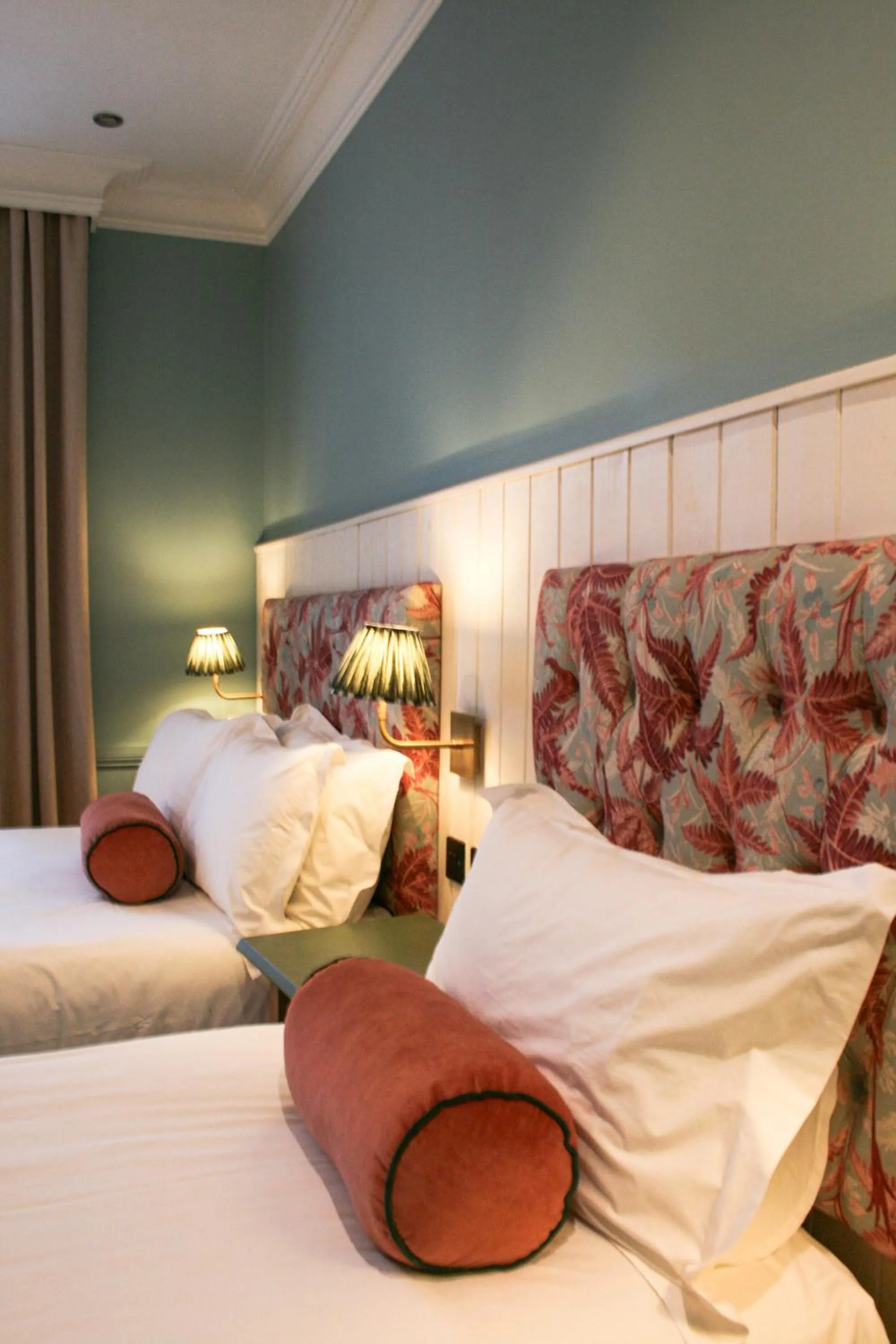 Bed in Hotel Collingwood BW Signature Collection