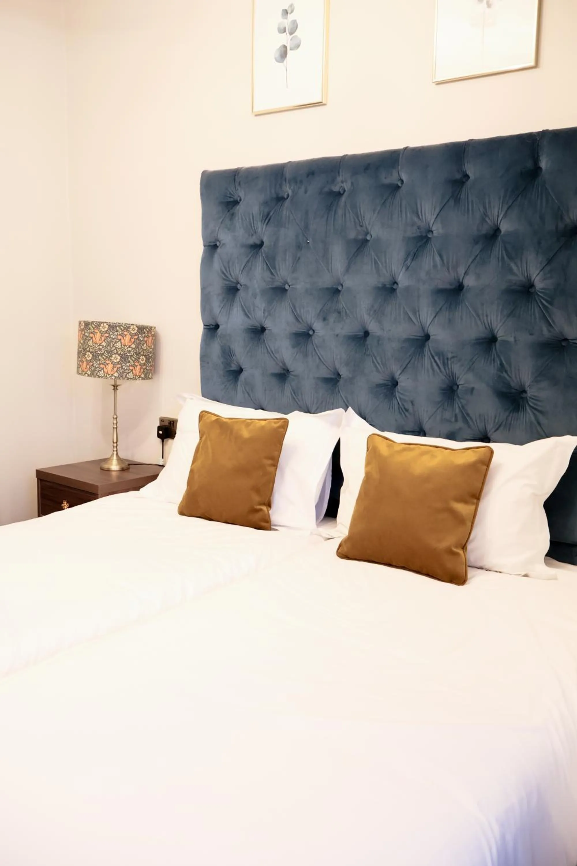 Bed in Hotel Collingwood BW Signature Collection