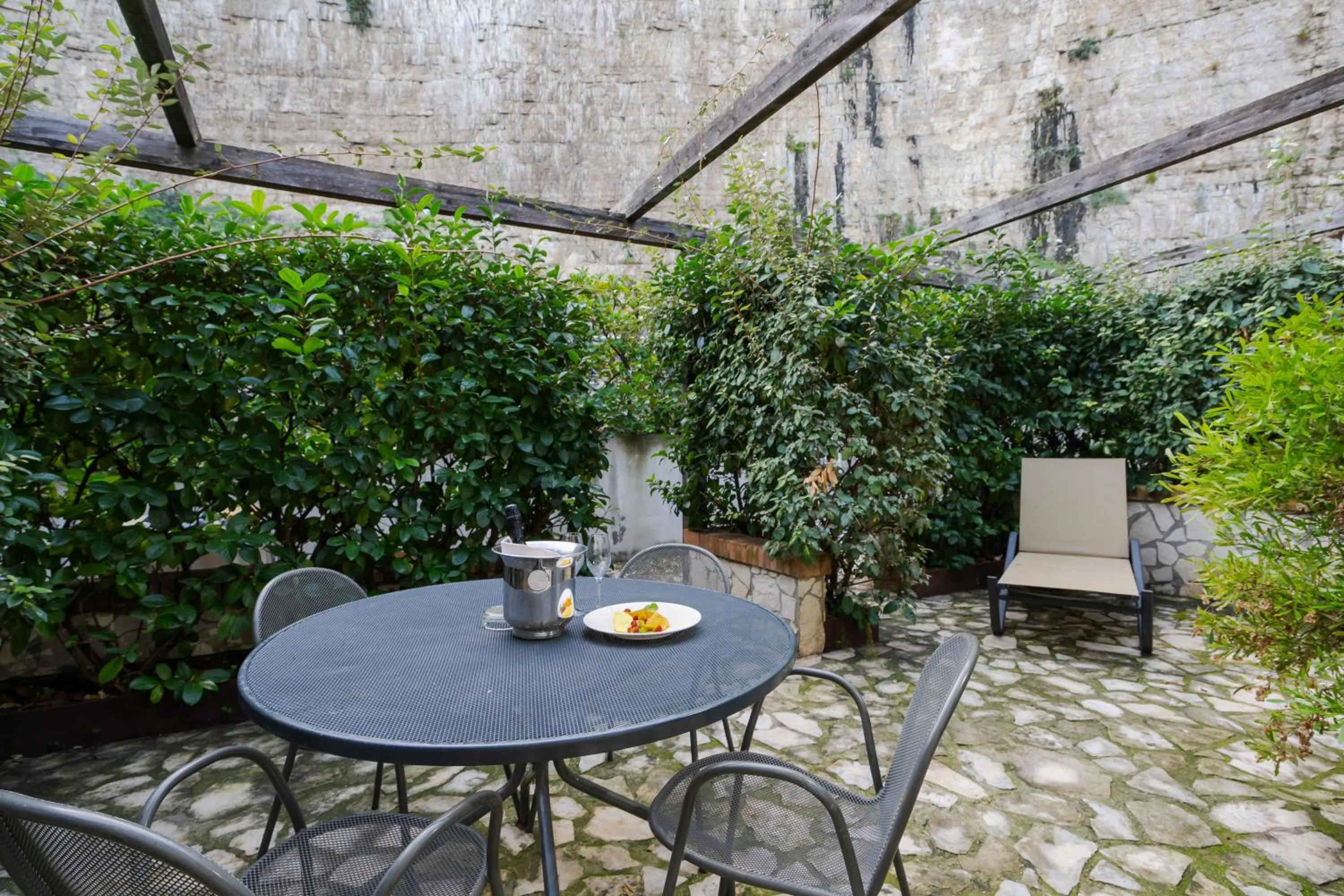 Patio in Residence Le Axidie