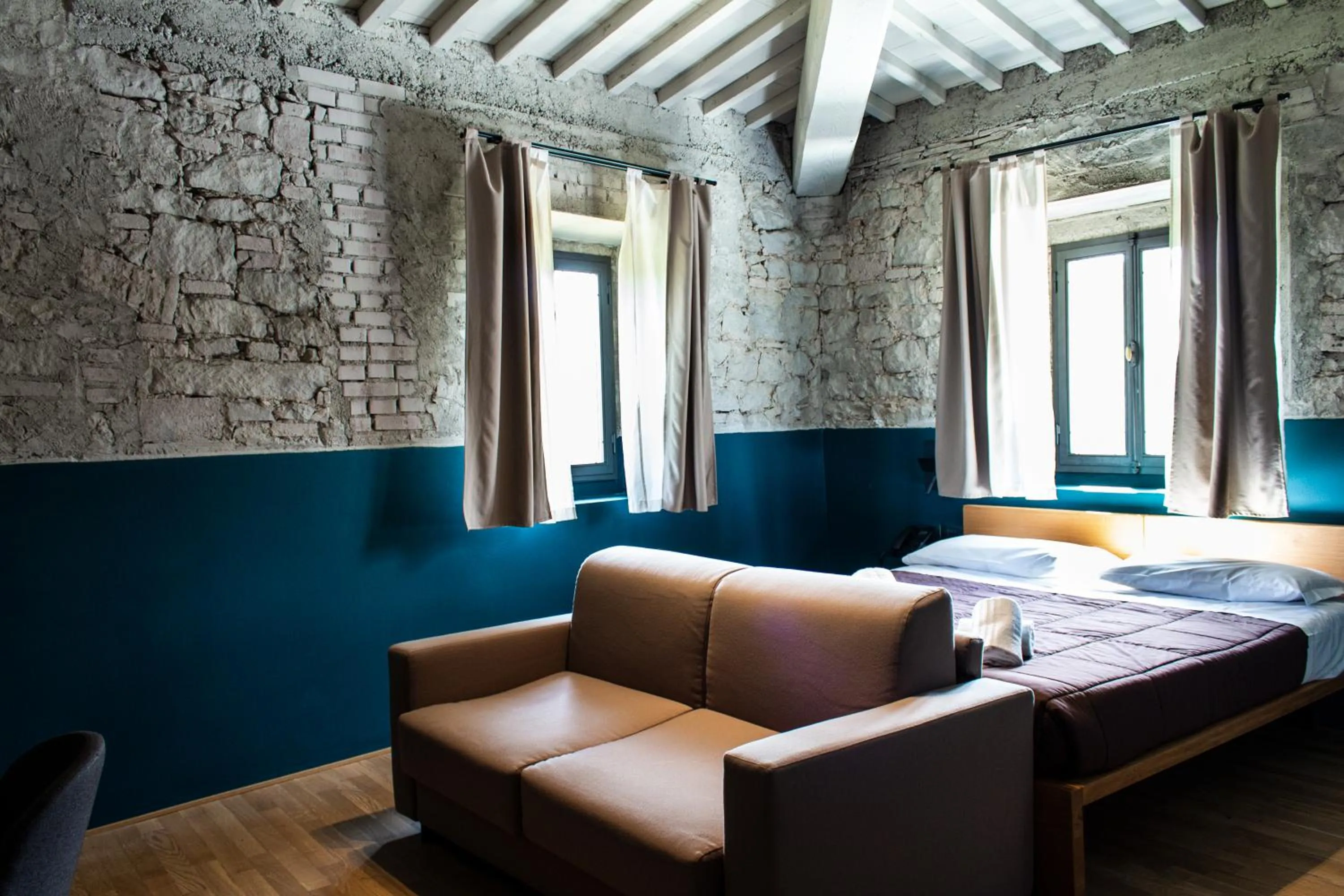 Photo of the whole room, Bed in Palagina la cascina