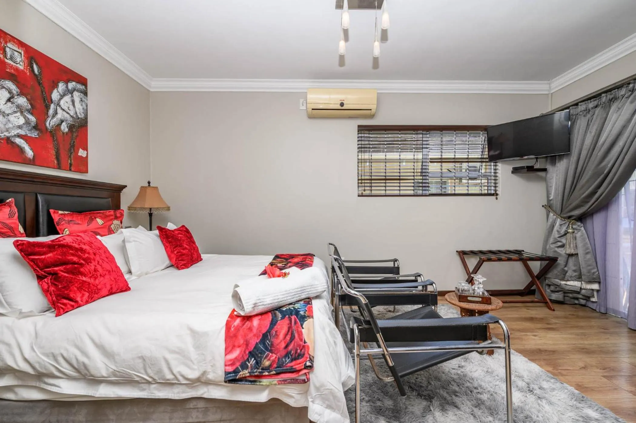 Photo of the whole room, Bed in Keiskama B & B