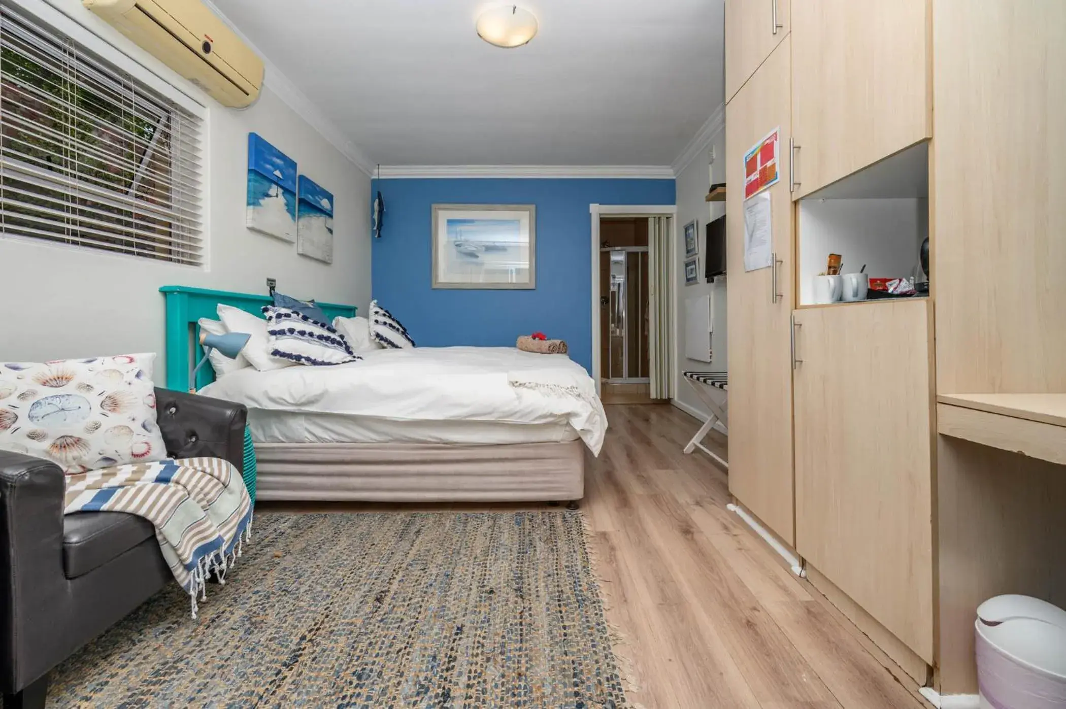 Photo of the whole room, Bed in Keiskama B & B Photo of the whole room, Bed in Keiskama B & B