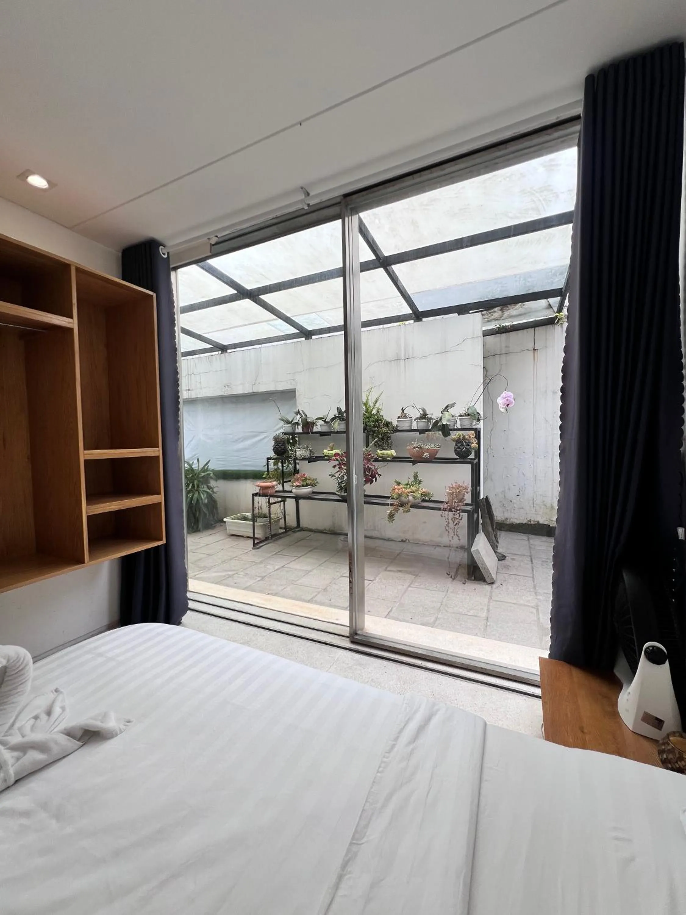 Bed in TTR Rin Villa & Hotel