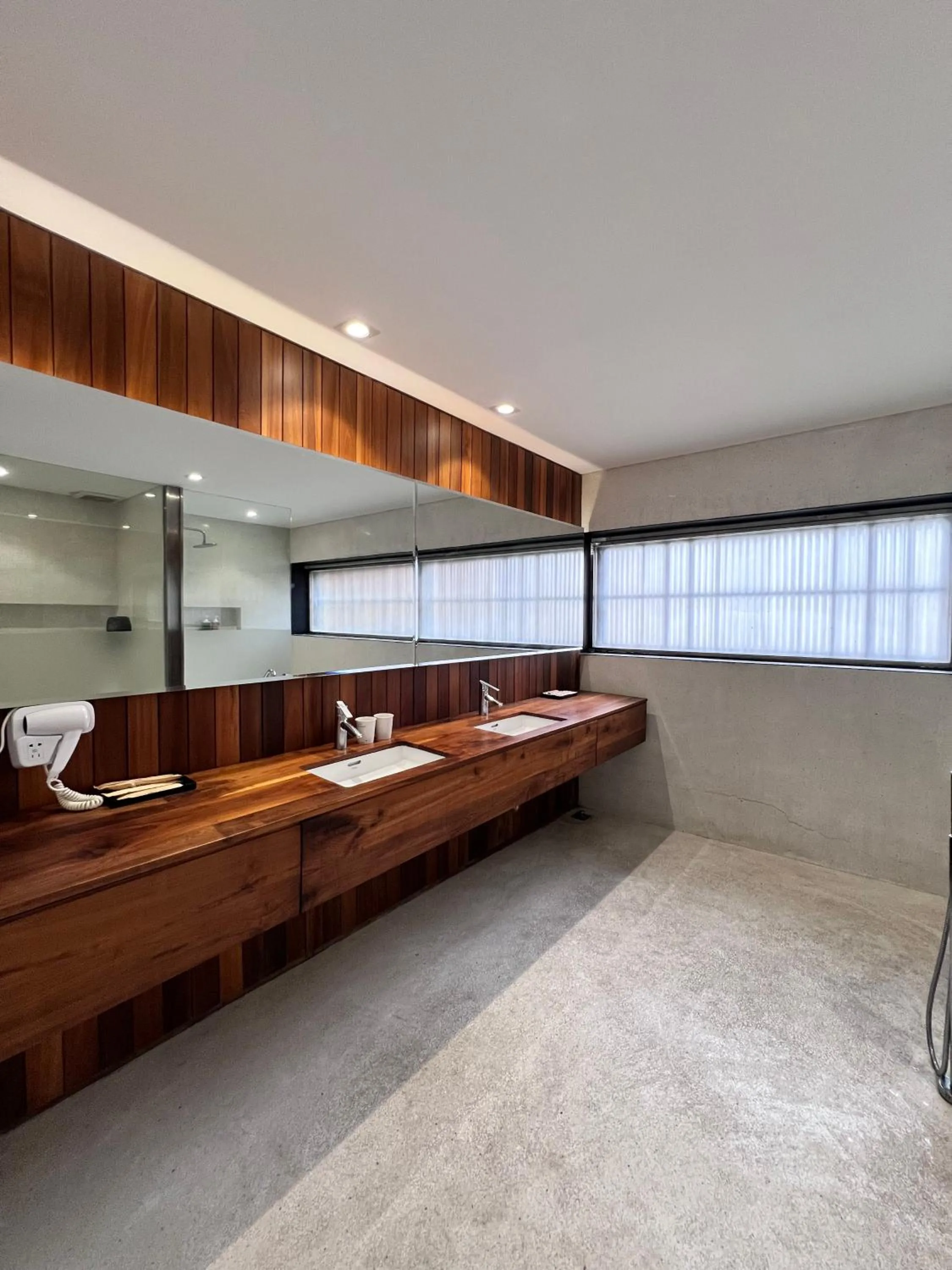 TTR Rin Villa & Hotel