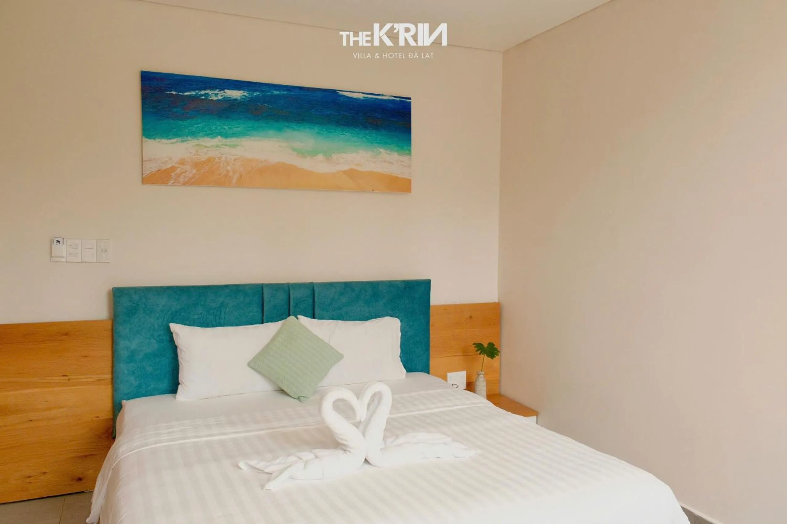 Bed in TTR Rin Villa & Hotel