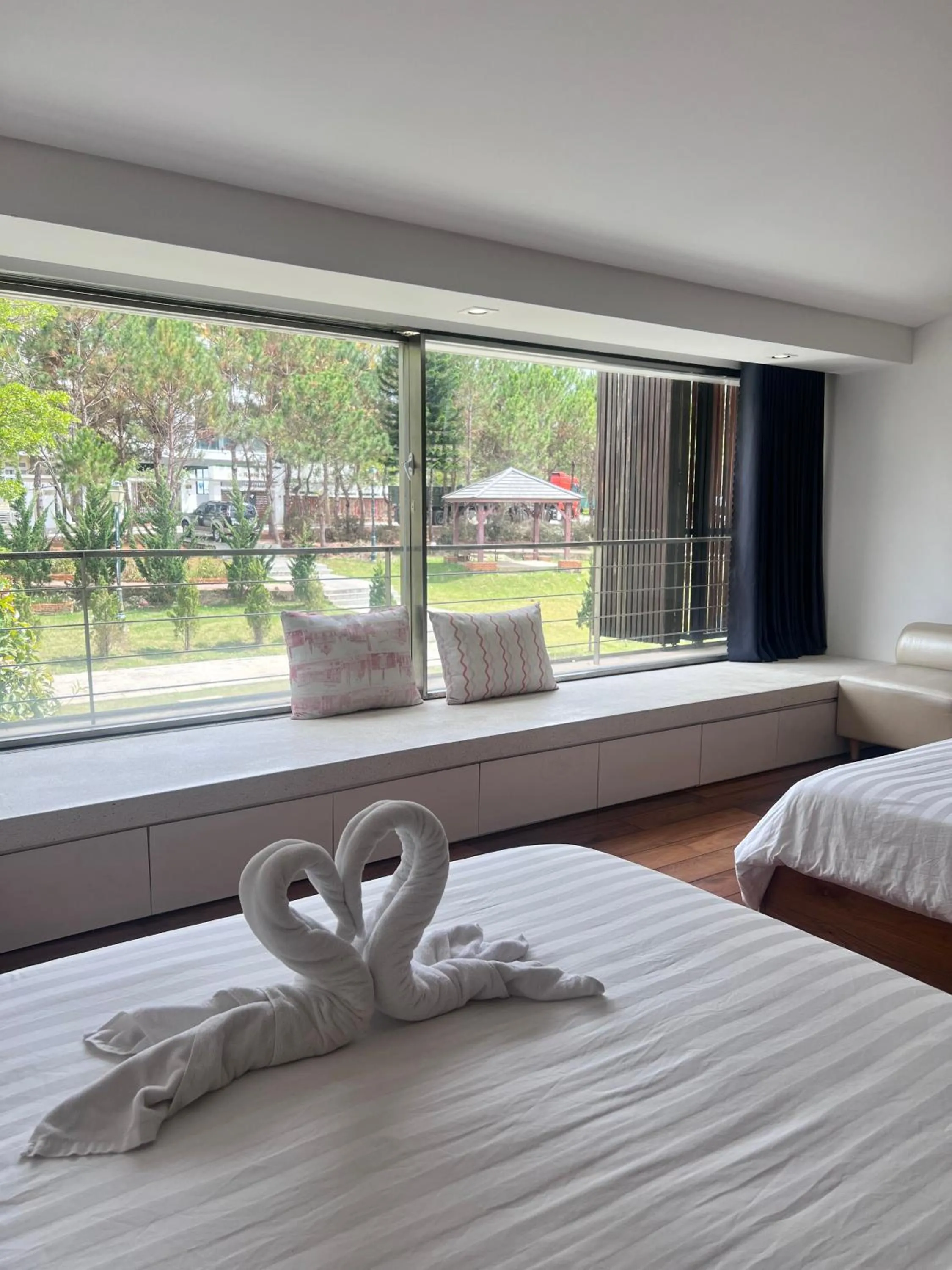 Bed in TTR Rin Villa & Hotel