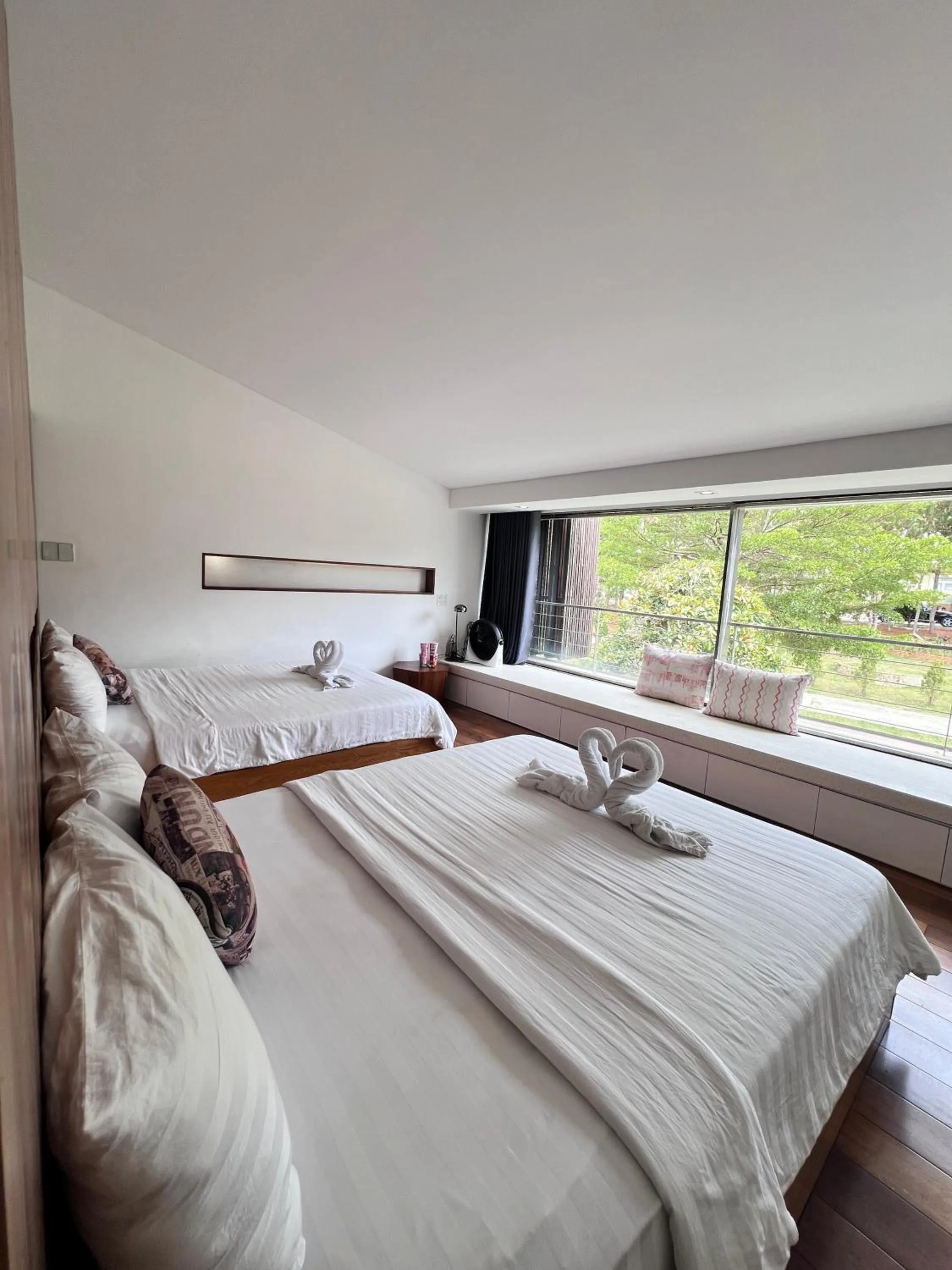 Bed in TTR Rin Villa & Hotel