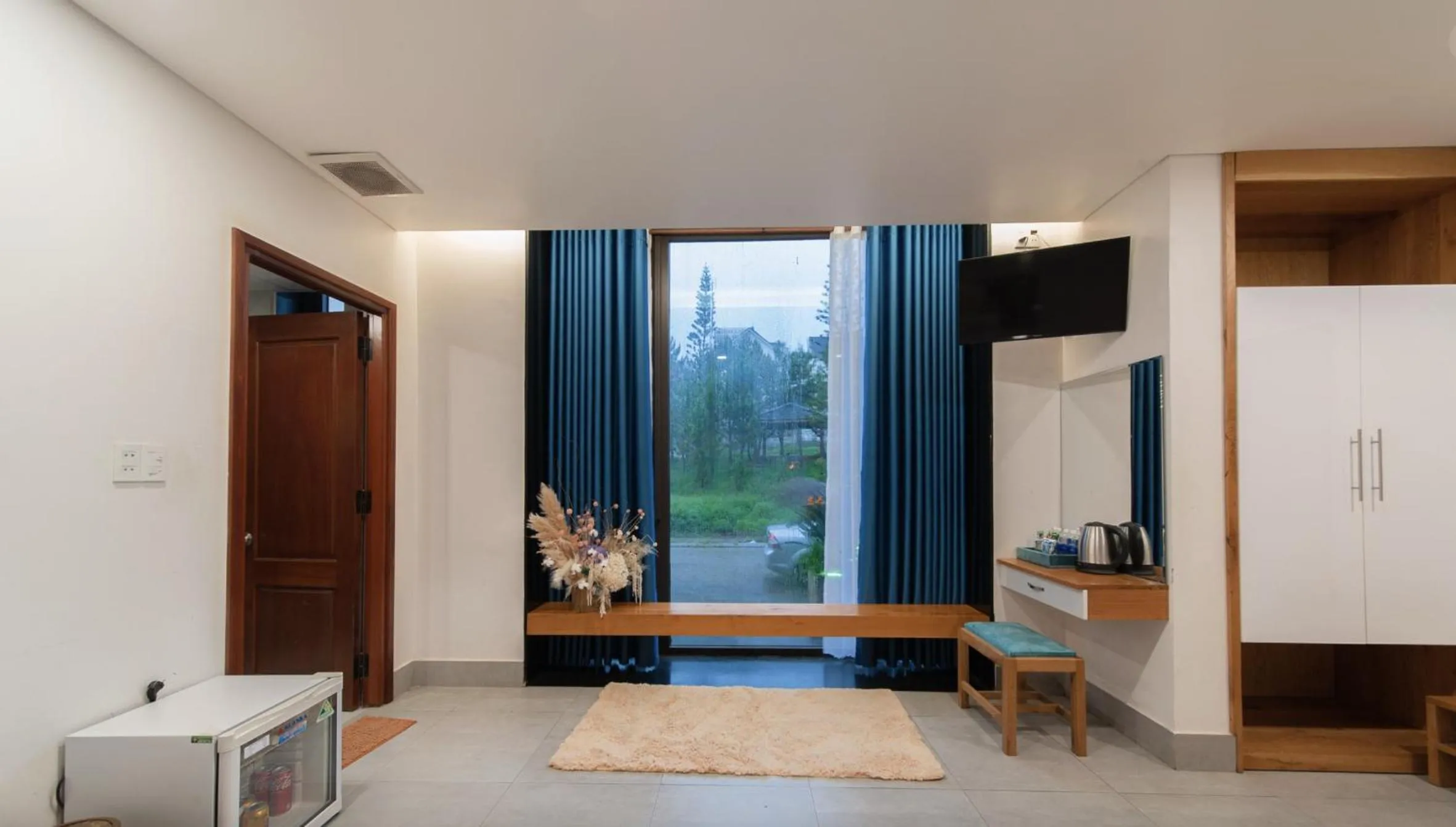 TTR Rin Villa & Hotel