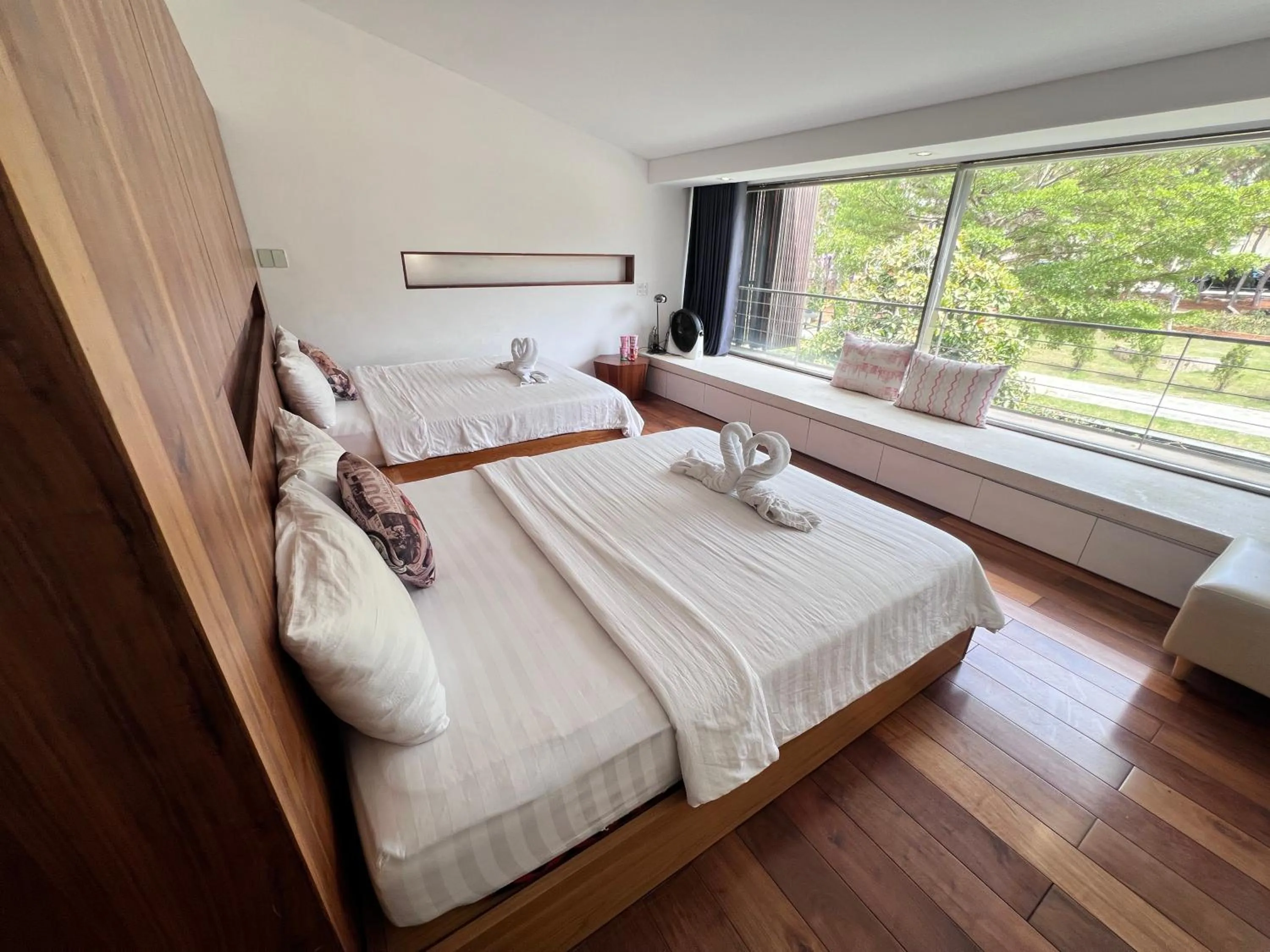 Bed in TTR Rin Villa & Hotel