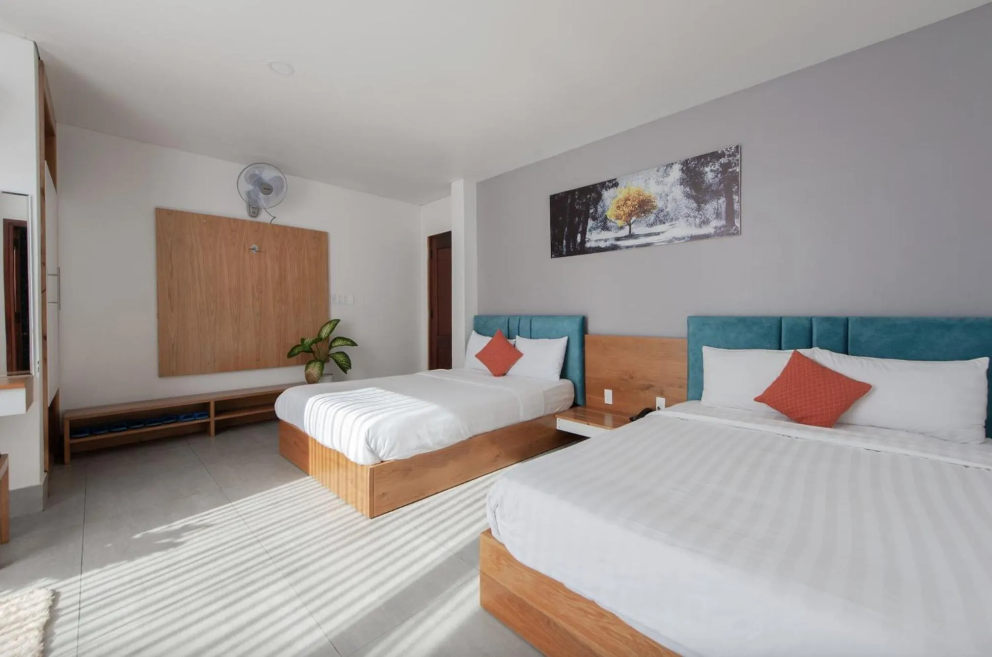 Bed in TTR Rin Villa & Hotel