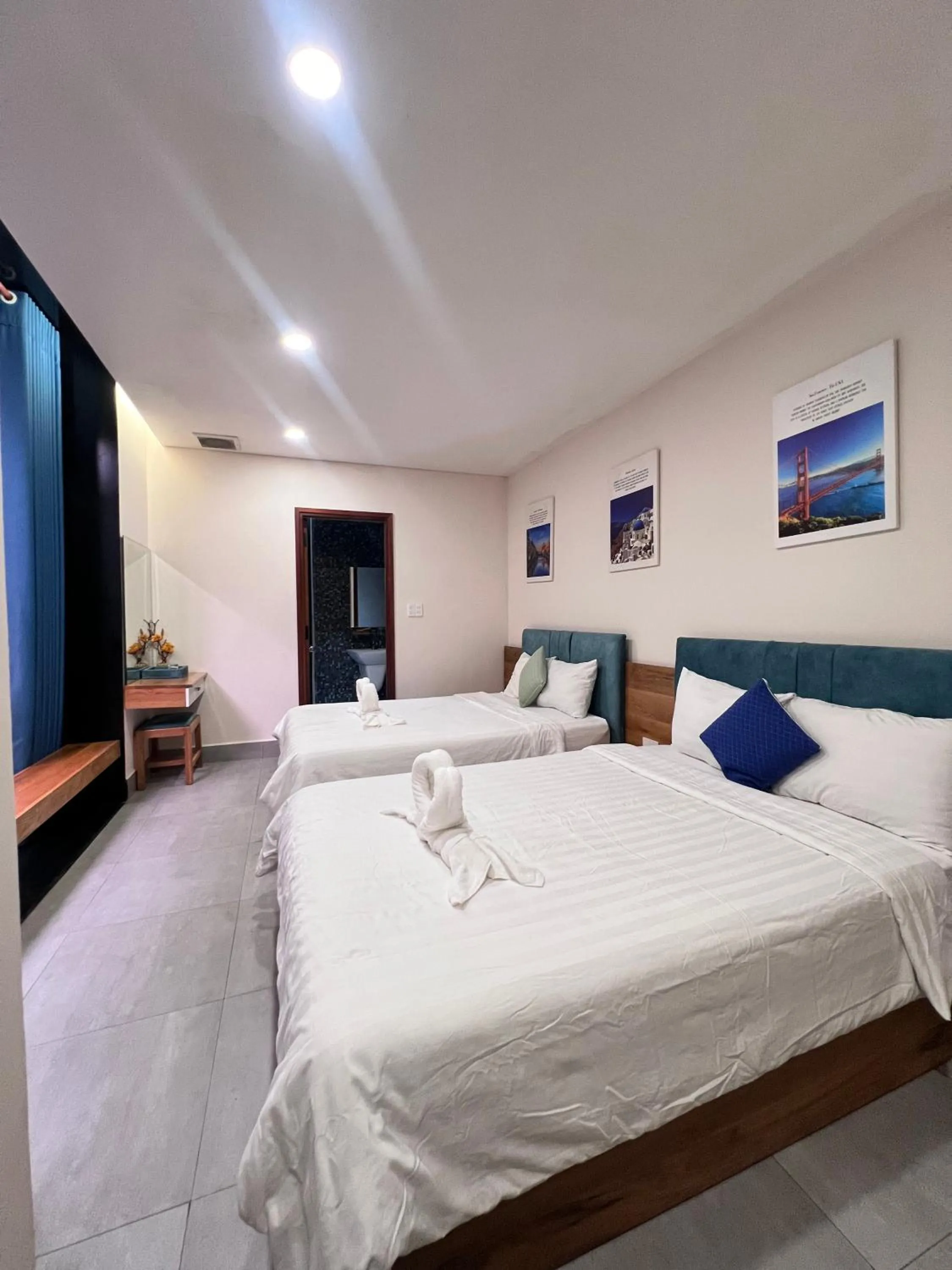 Bed in TTR Rin Villa & Hotel
