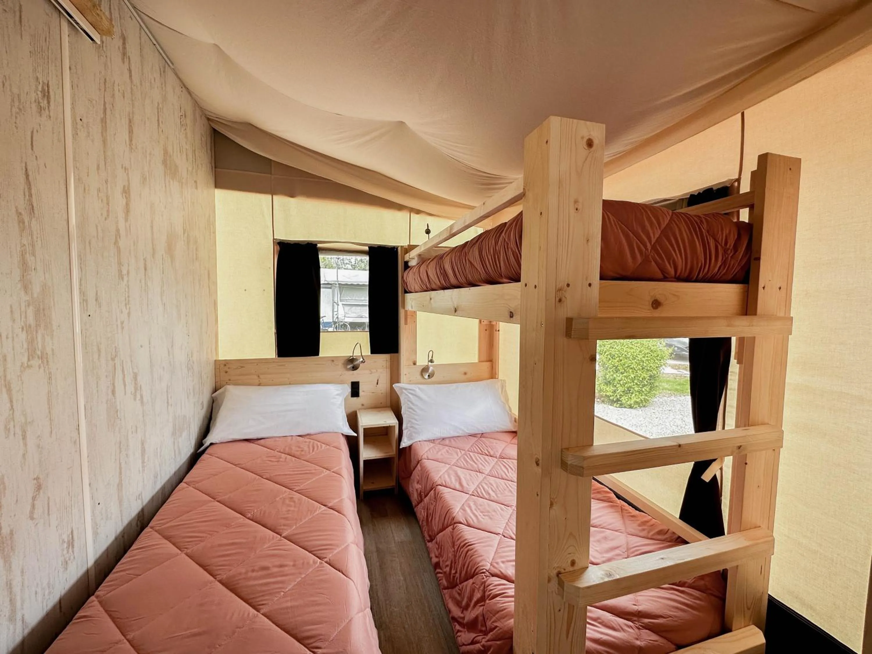 Bed in Sereno Camping Holiday