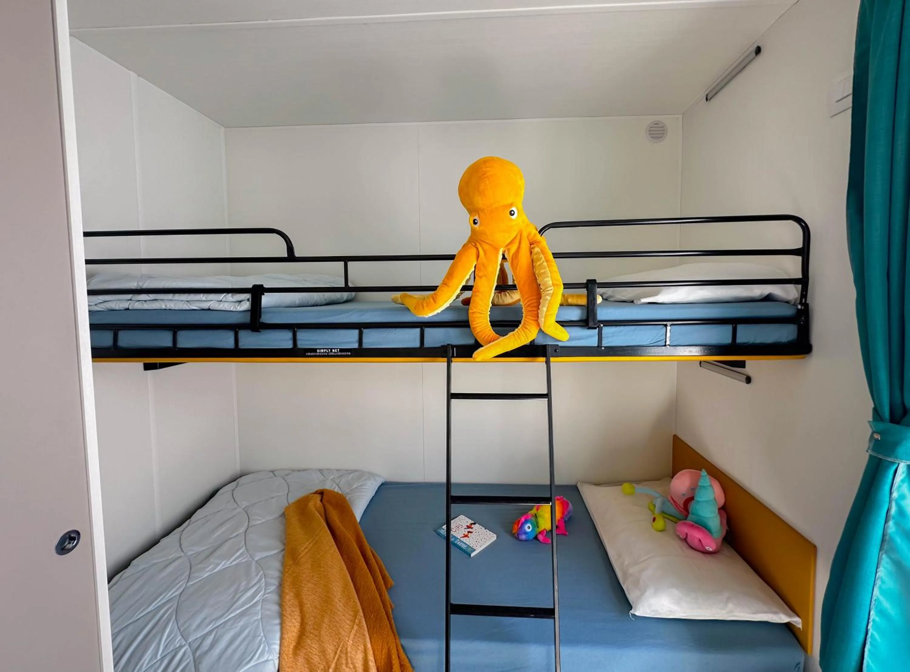 Bed in Sereno Camping Holiday