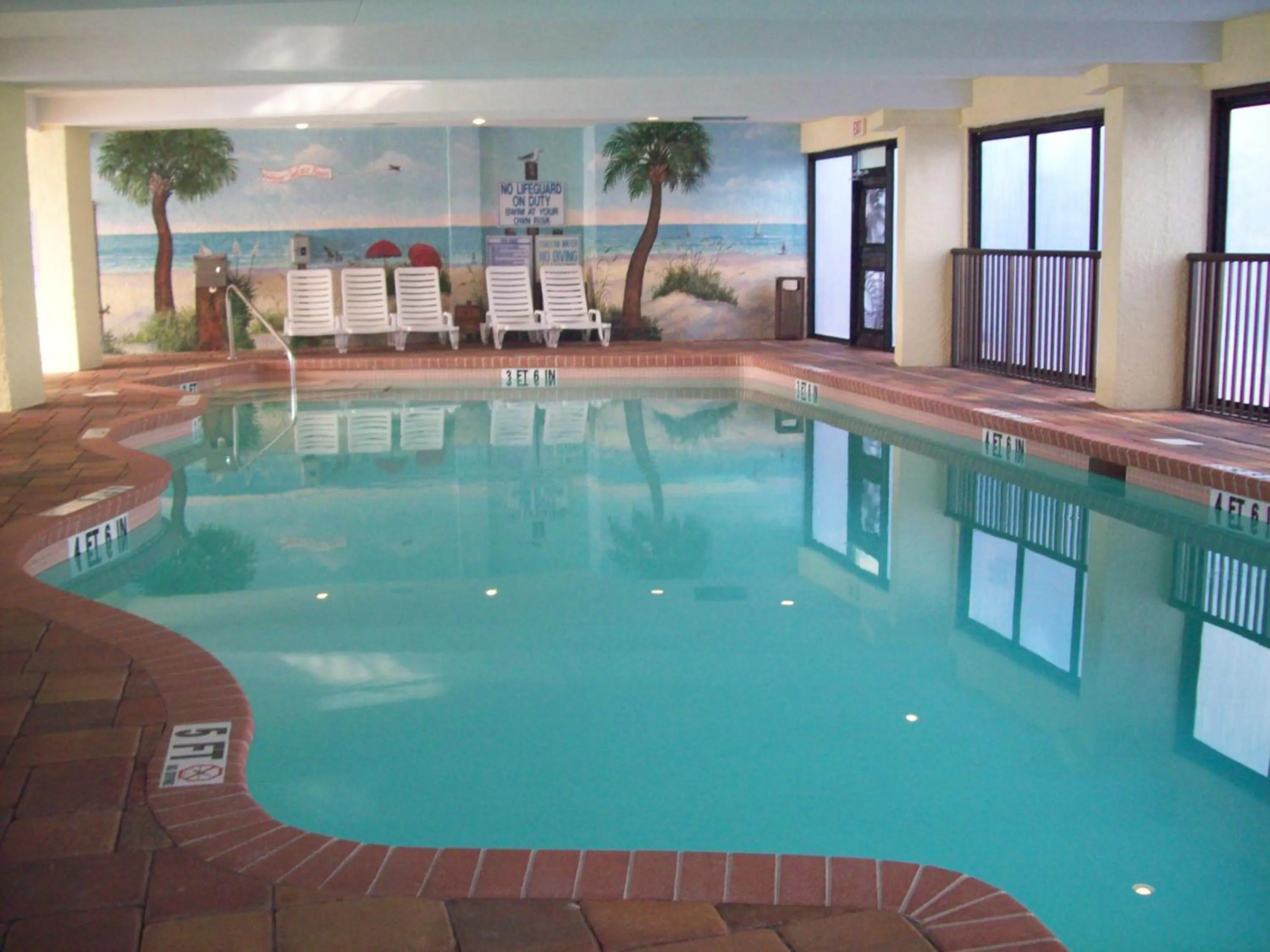 Swimming pool in Sea Crest Oceanfront Resort
