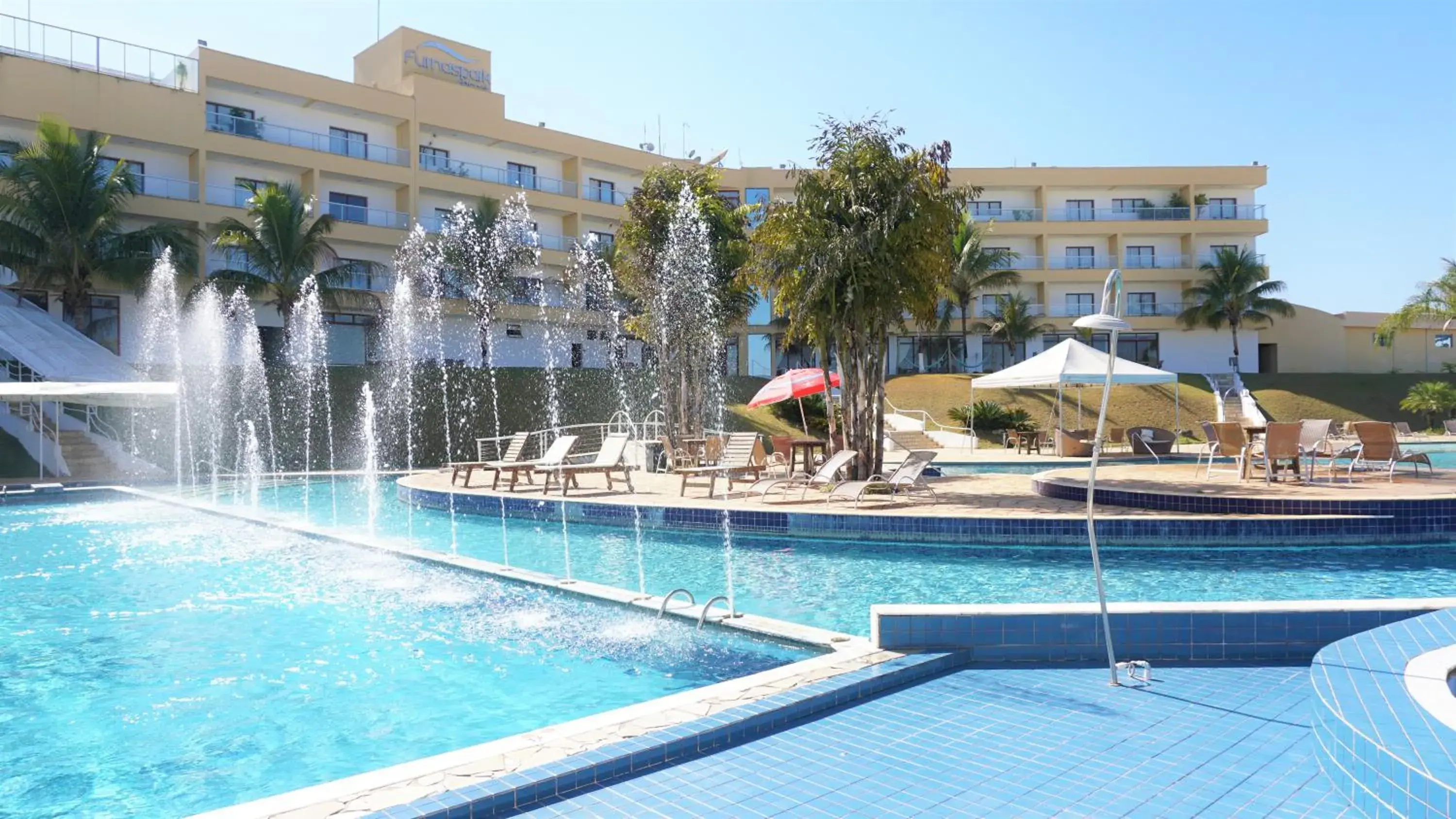 Property building in Ramada by Wyndham Furnaspark Property building in Ramada by Wyndham Furnaspark