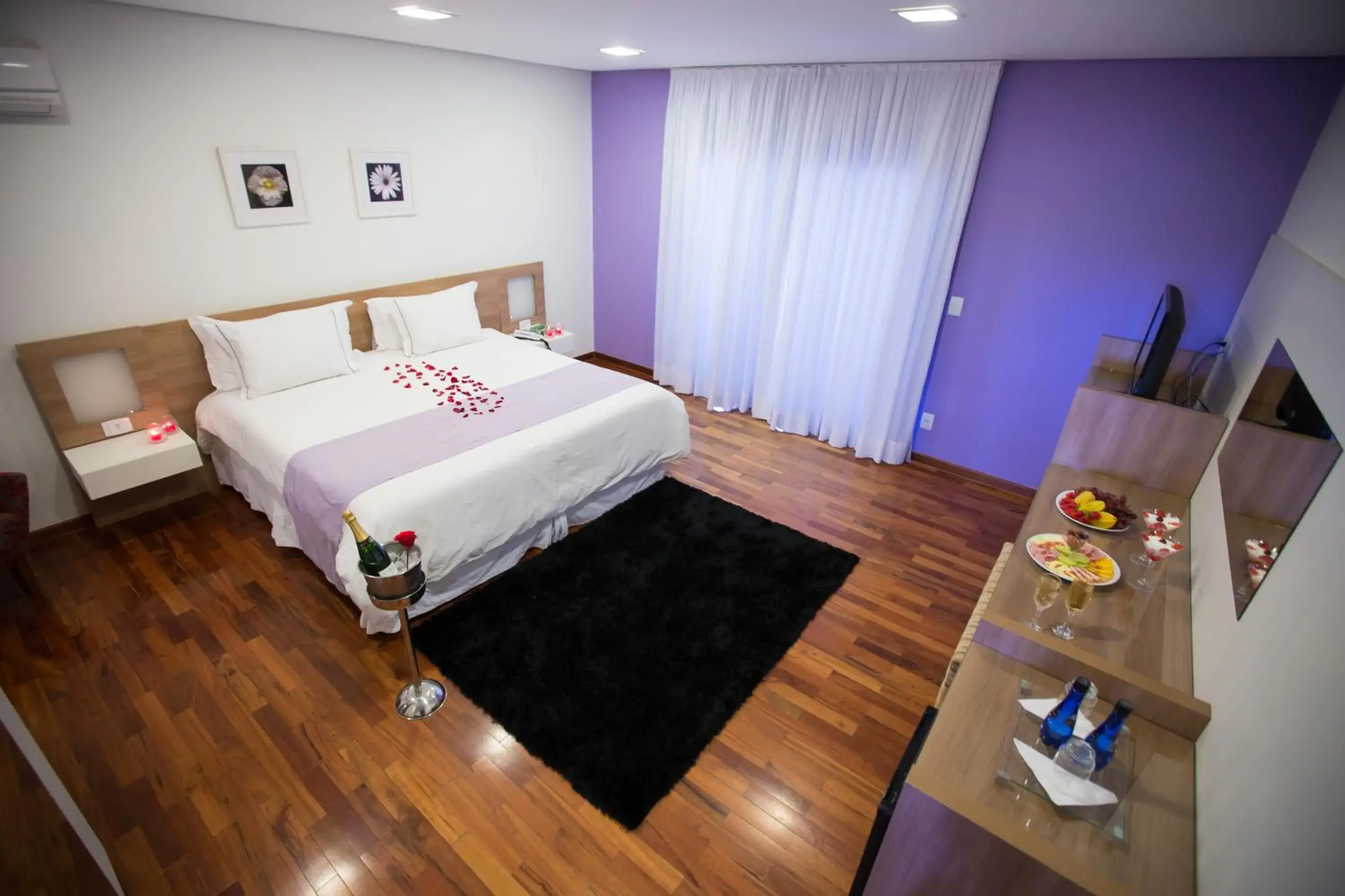 Bed in Ramada by Wyndham Furnaspark Bed in Ramada by Wyndham Furnaspark