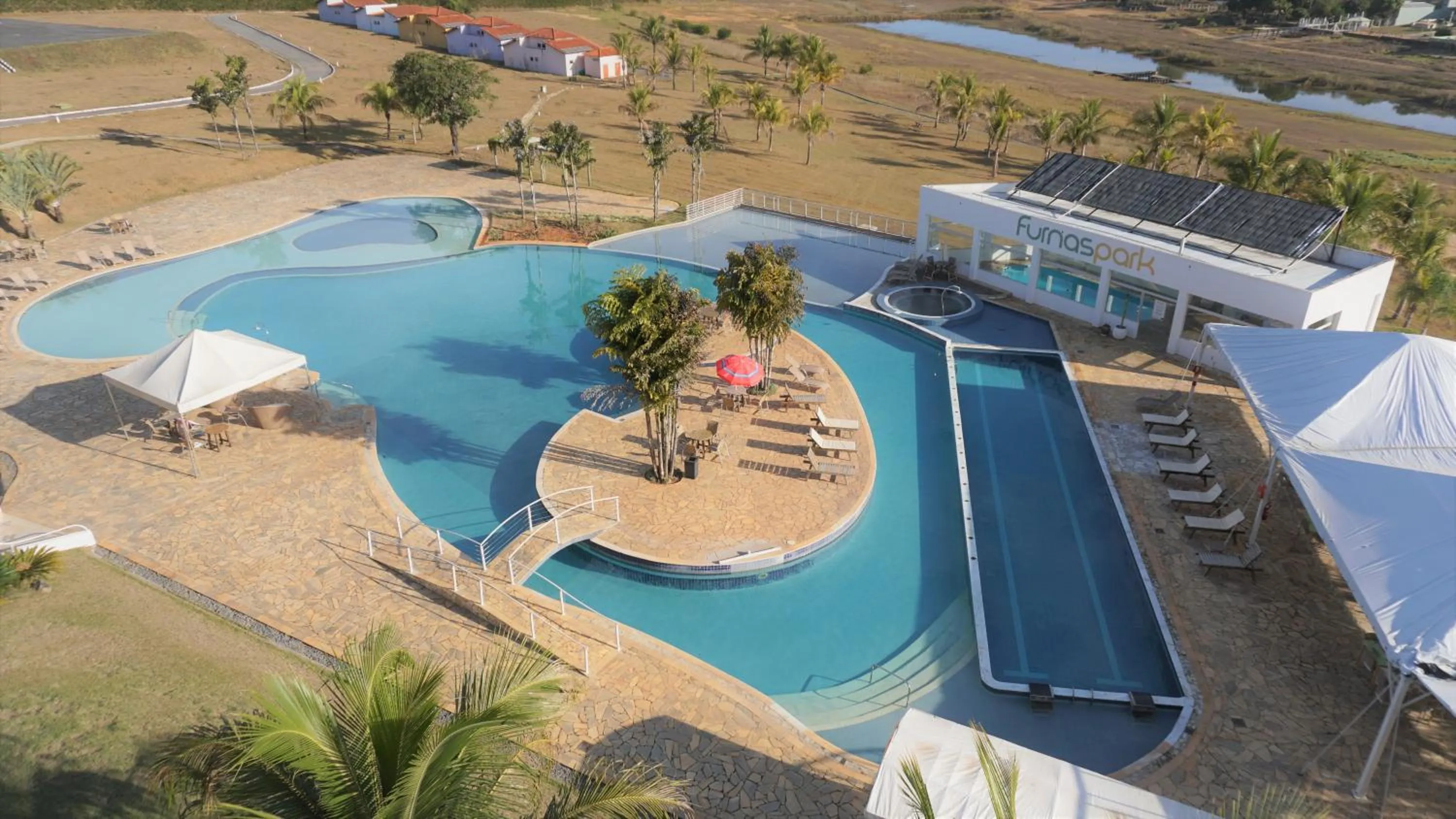 Bird's eye view in Ramada by Wyndham Furnaspark