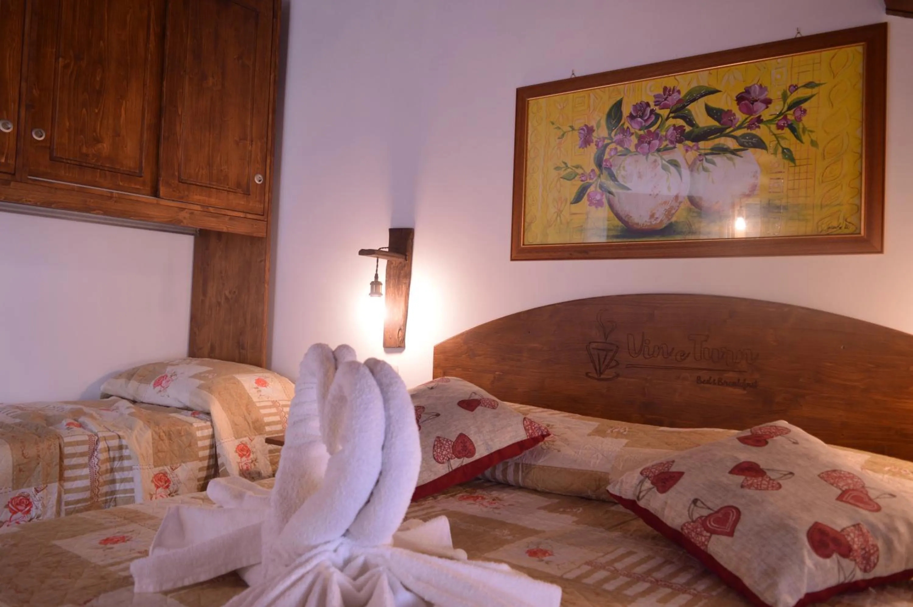 Decorative detail in Vin e Turn