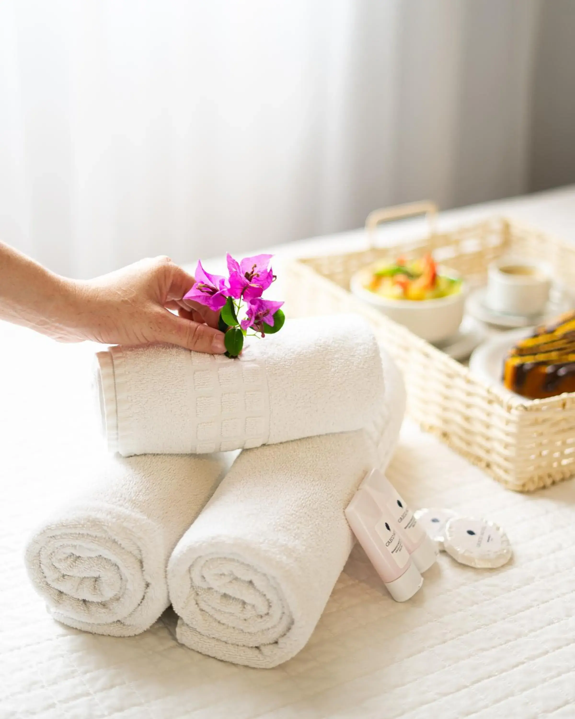 Food and drinks in Greco Hotel Food and drinks in Greco Hotel