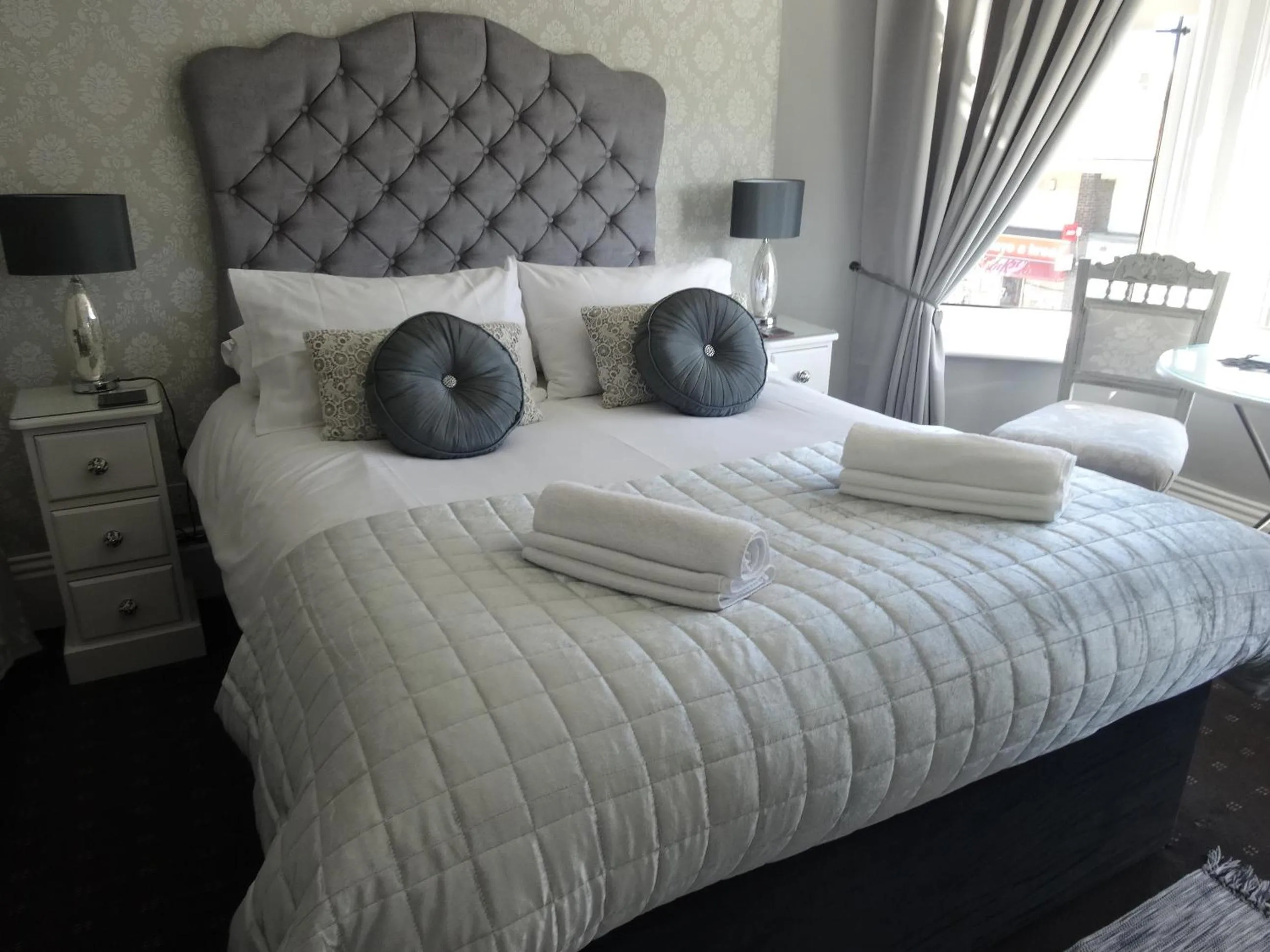 Bed in Elmswood Guest House