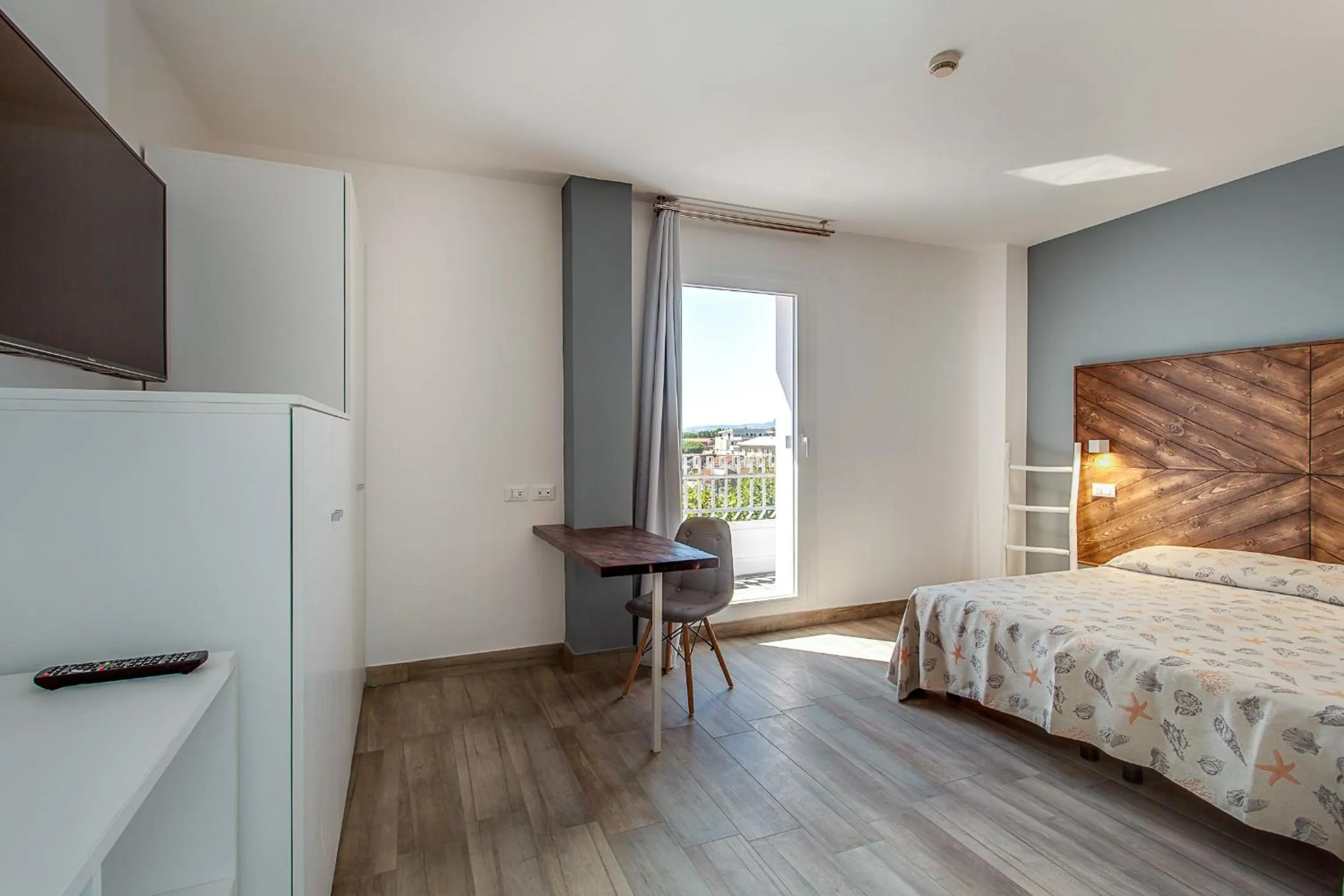 Photo of the whole room, Bed in Evo Boutique Hotel & SPA