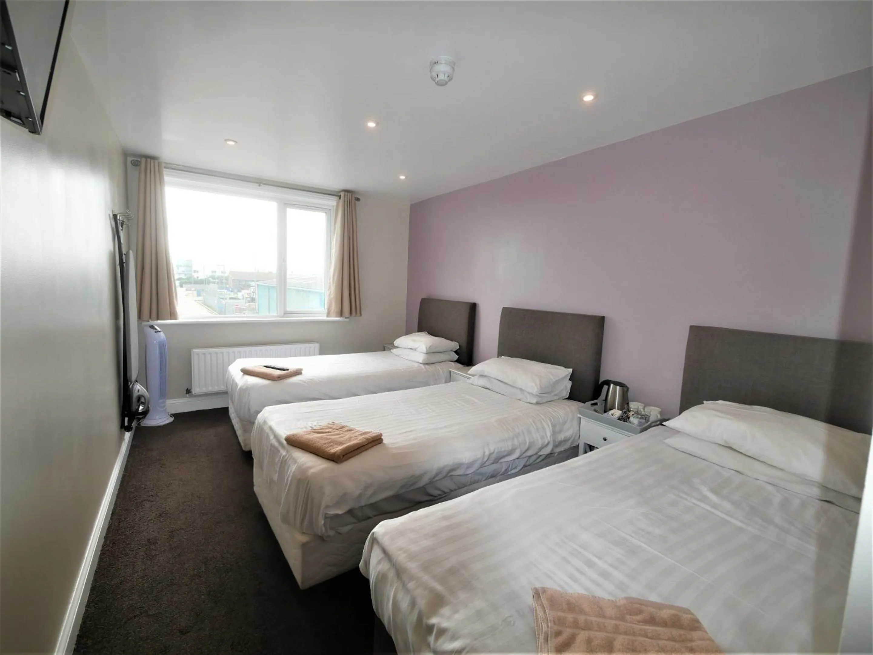 Bedroom, Bed in The Gather Inn