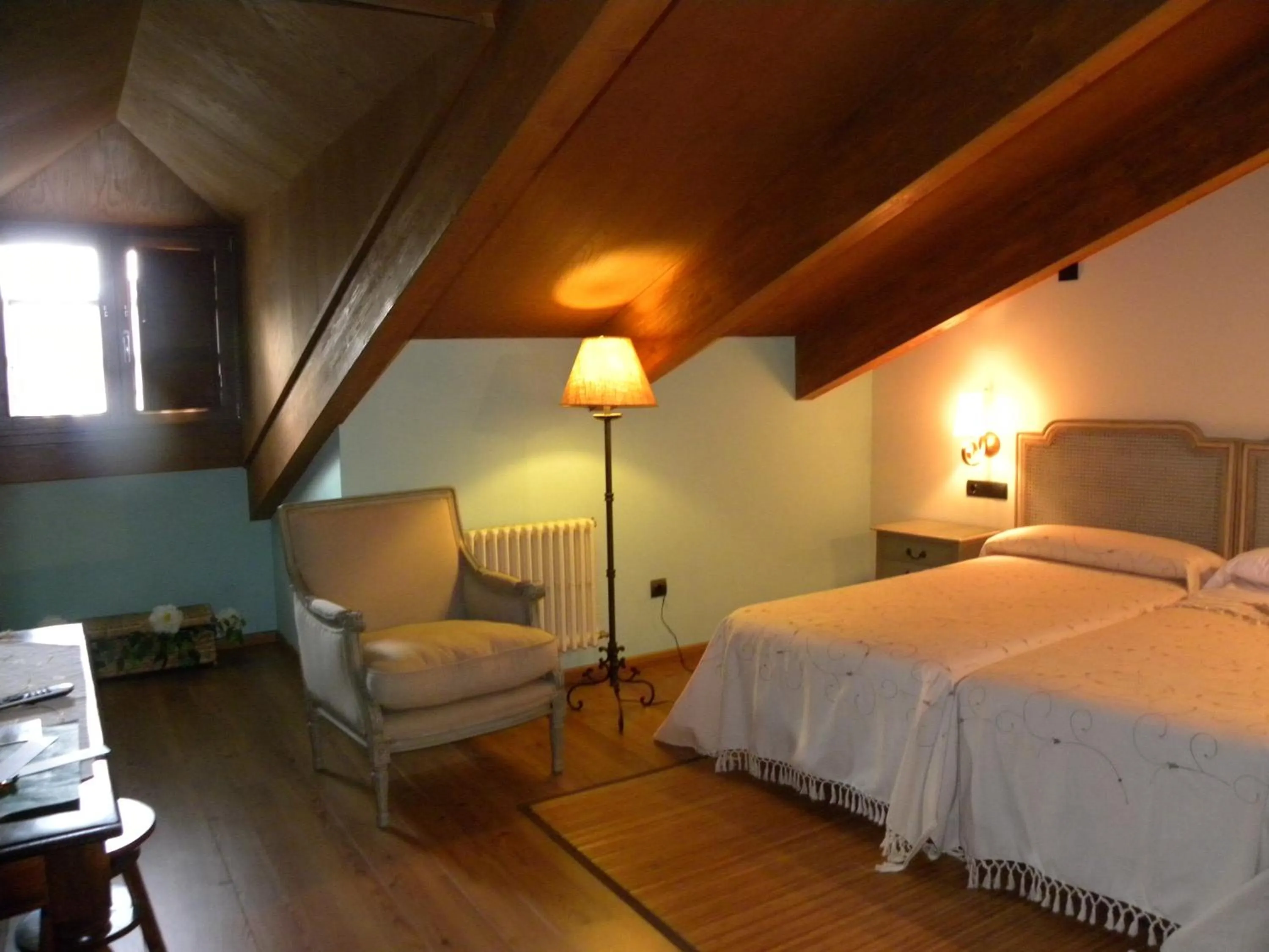 Photo of the whole room, Bed in Hotel Valle del Silencio