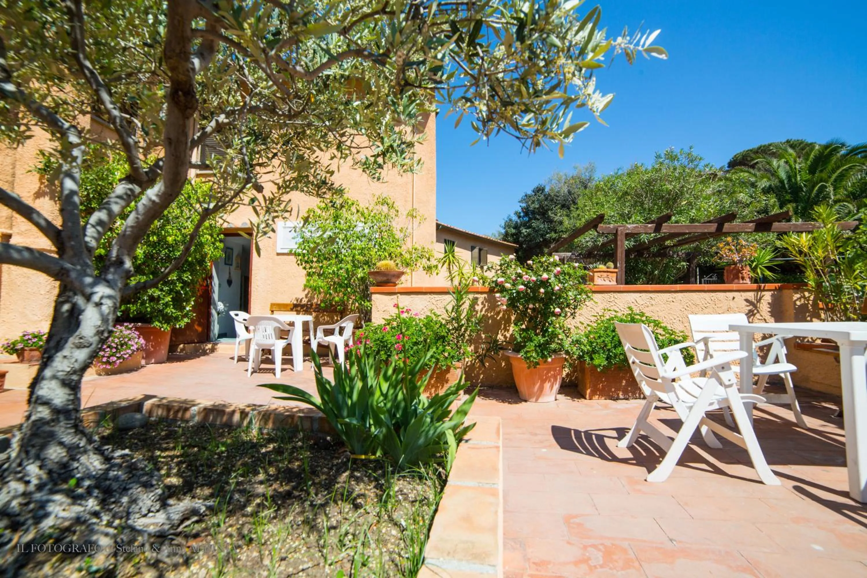 Patio in Hotel Saraceno