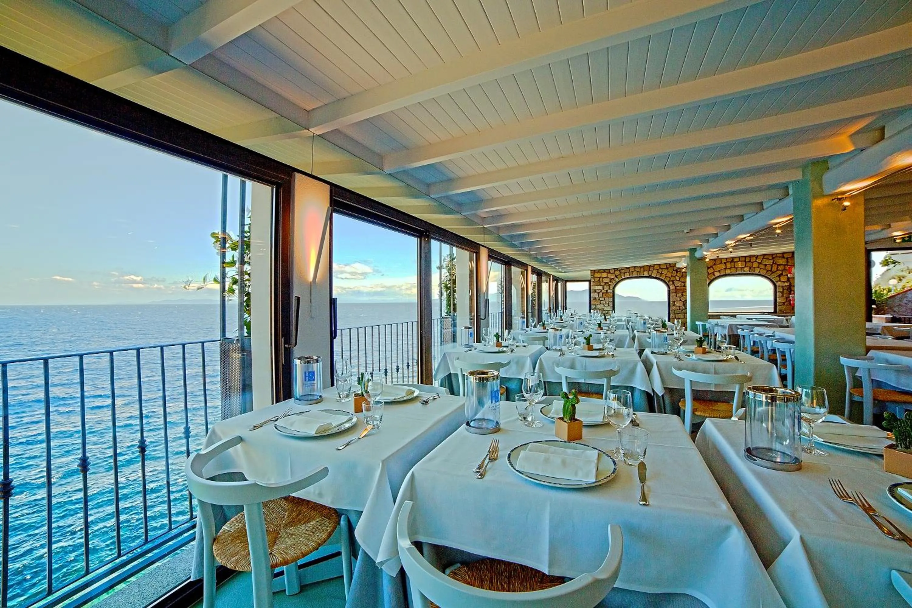 Restaurant/places to eat in Hotel Saraceno