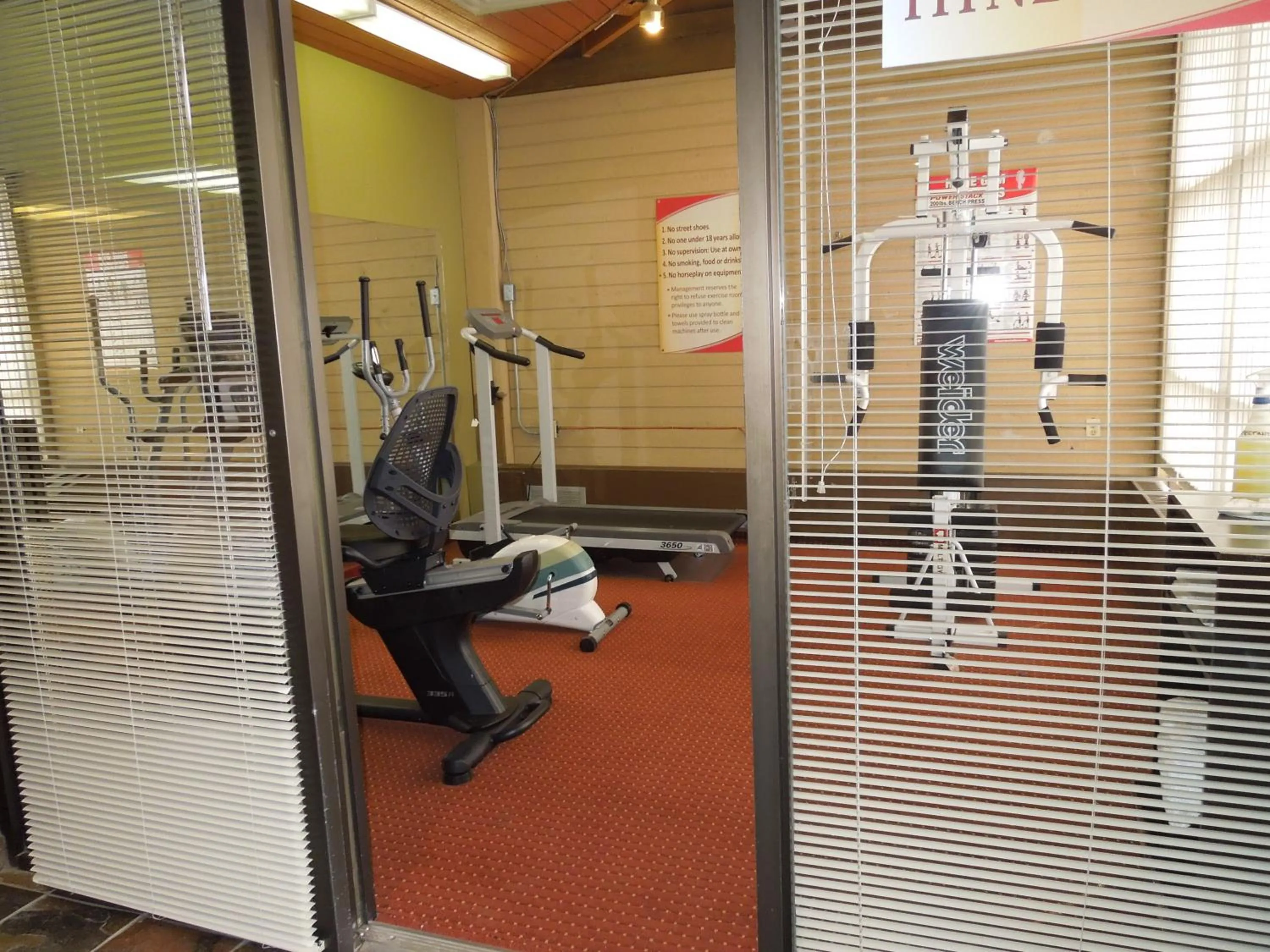 Fitness centre/facilities in Walking Eagle Inn & Lodge