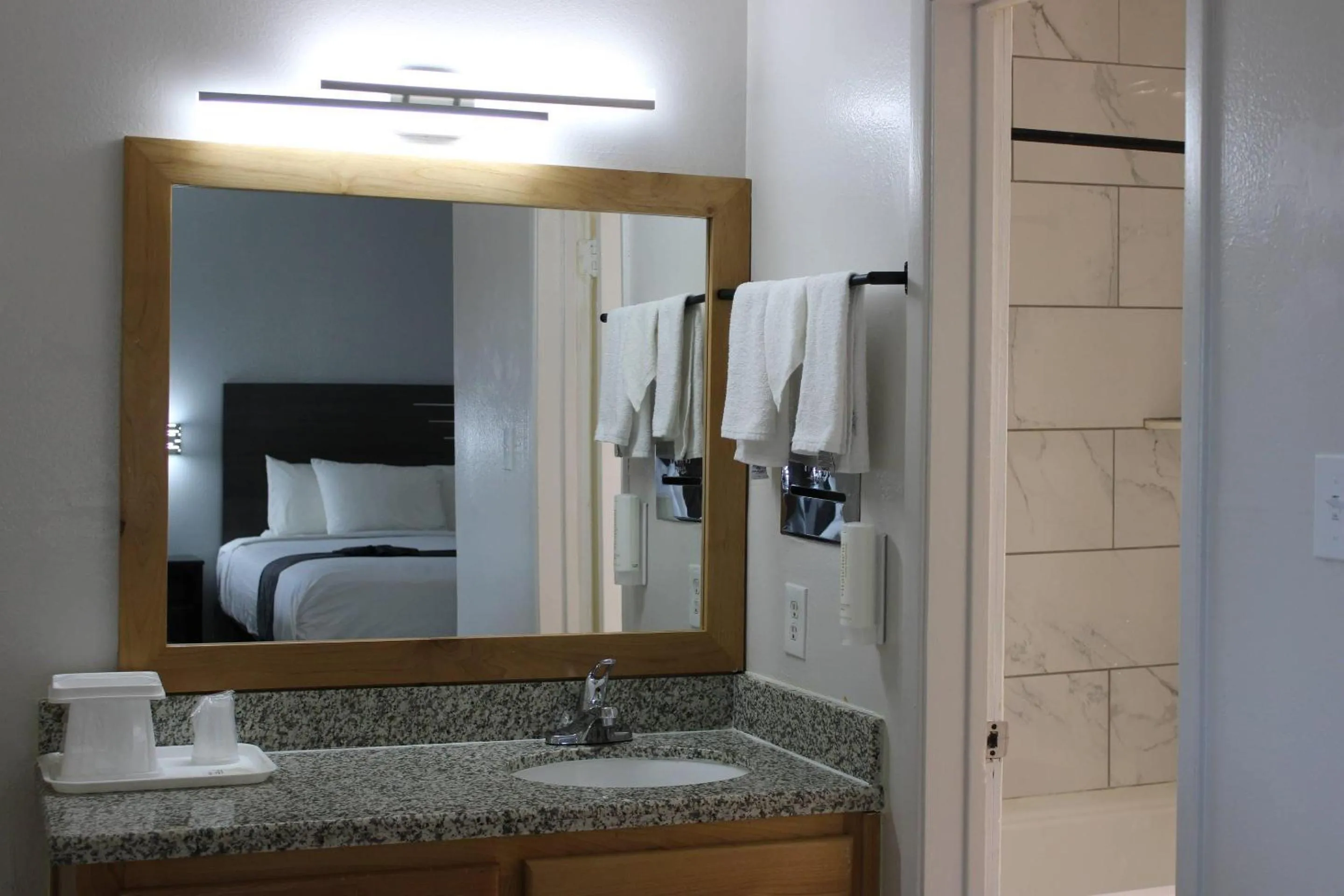 Bedroom in Rodeway Inn Yuma Downtown
