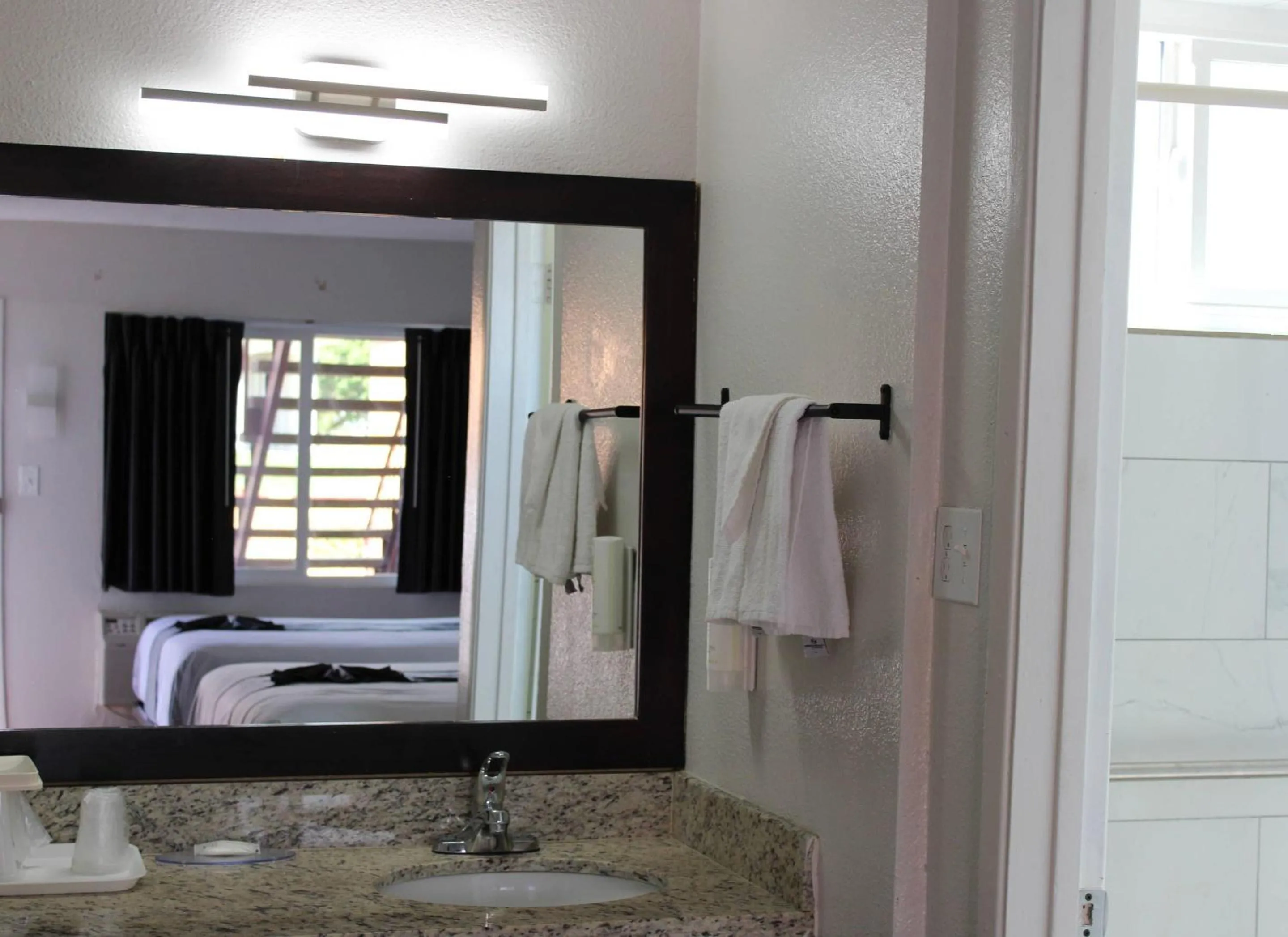 Bedroom in Rodeway Inn Yuma Downtown