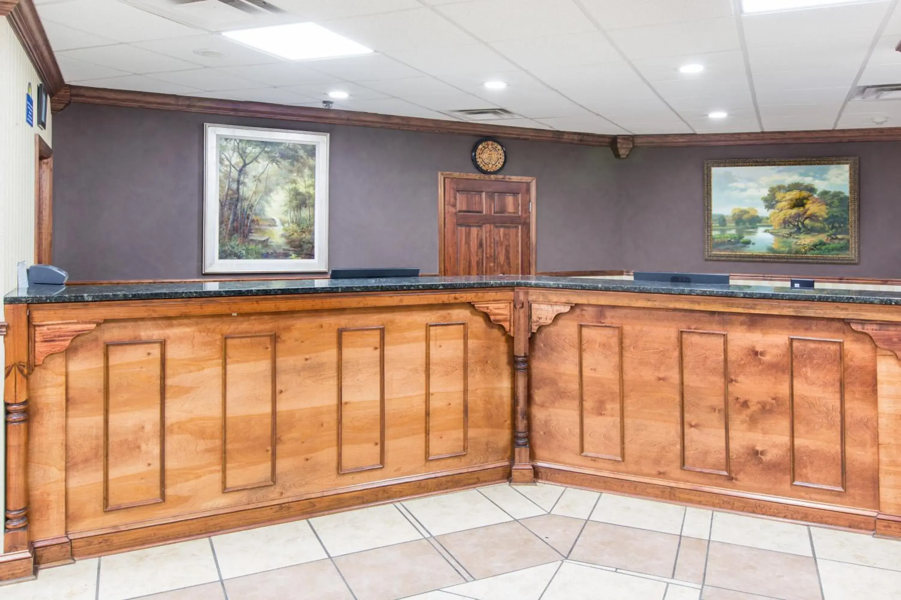 Lobby or reception in Days Inn by Wyndham Columbus-North Fort Moore Lobby or reception in Days Inn by Wyndham Columbus-North Fort Moore