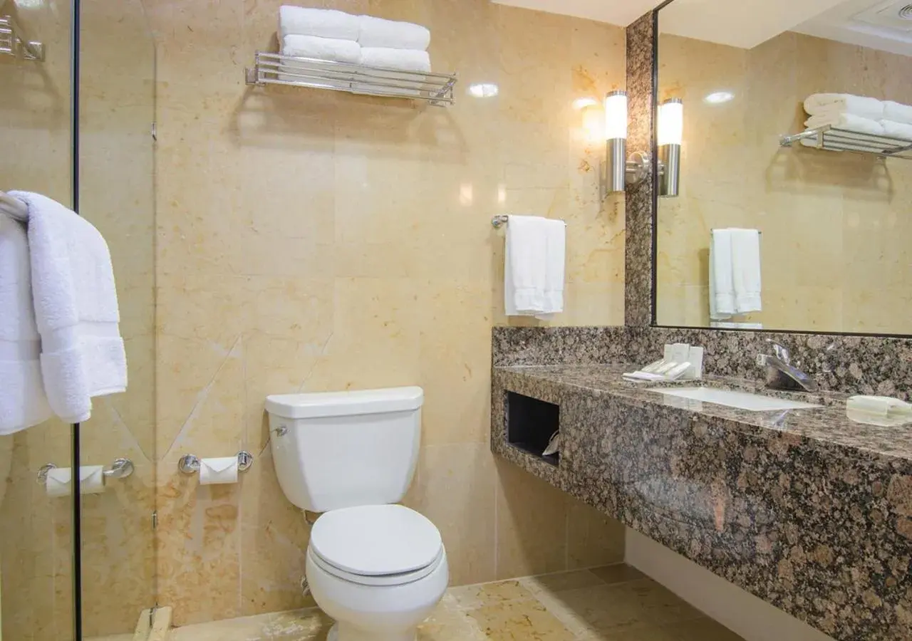 Queen Room with Two Queen Beds in Hilton Garden Inn Tuxtla Gutierrez Queen Room with Two Queen Beds in Hilton Garden Inn Tuxtla Gutierrez