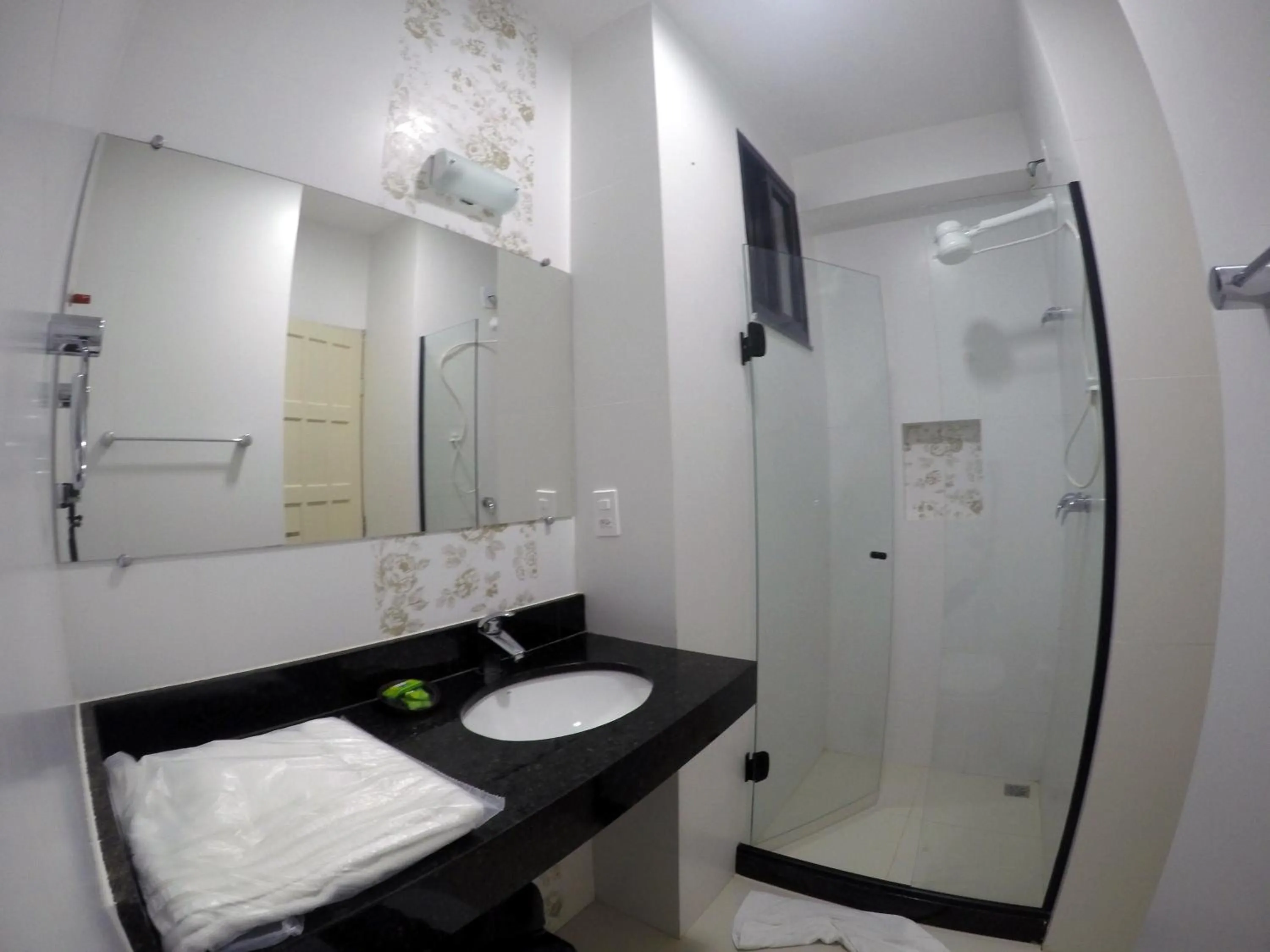 Bathroom in Hotel Bellatrix