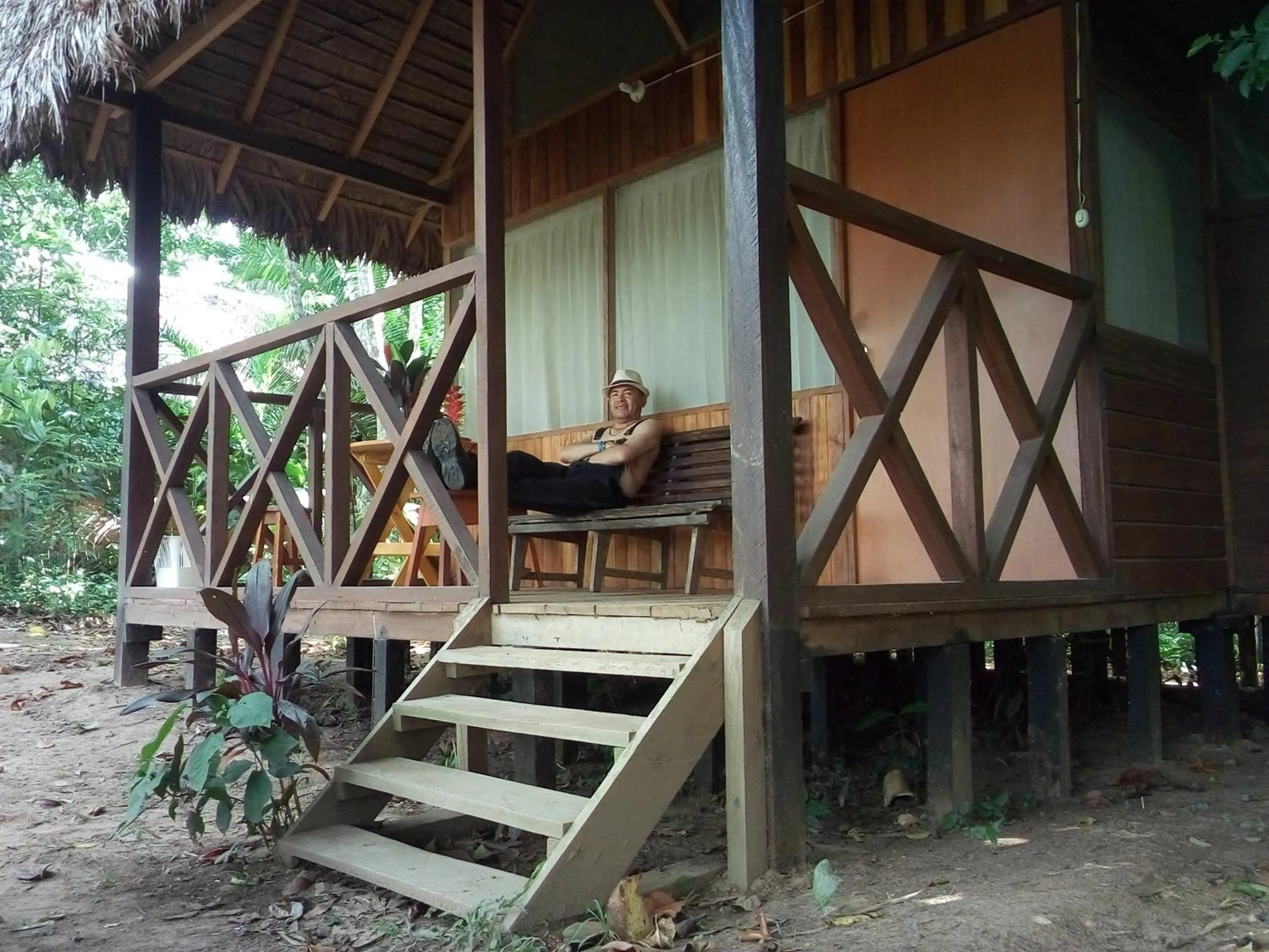 Guests in Tambopata River