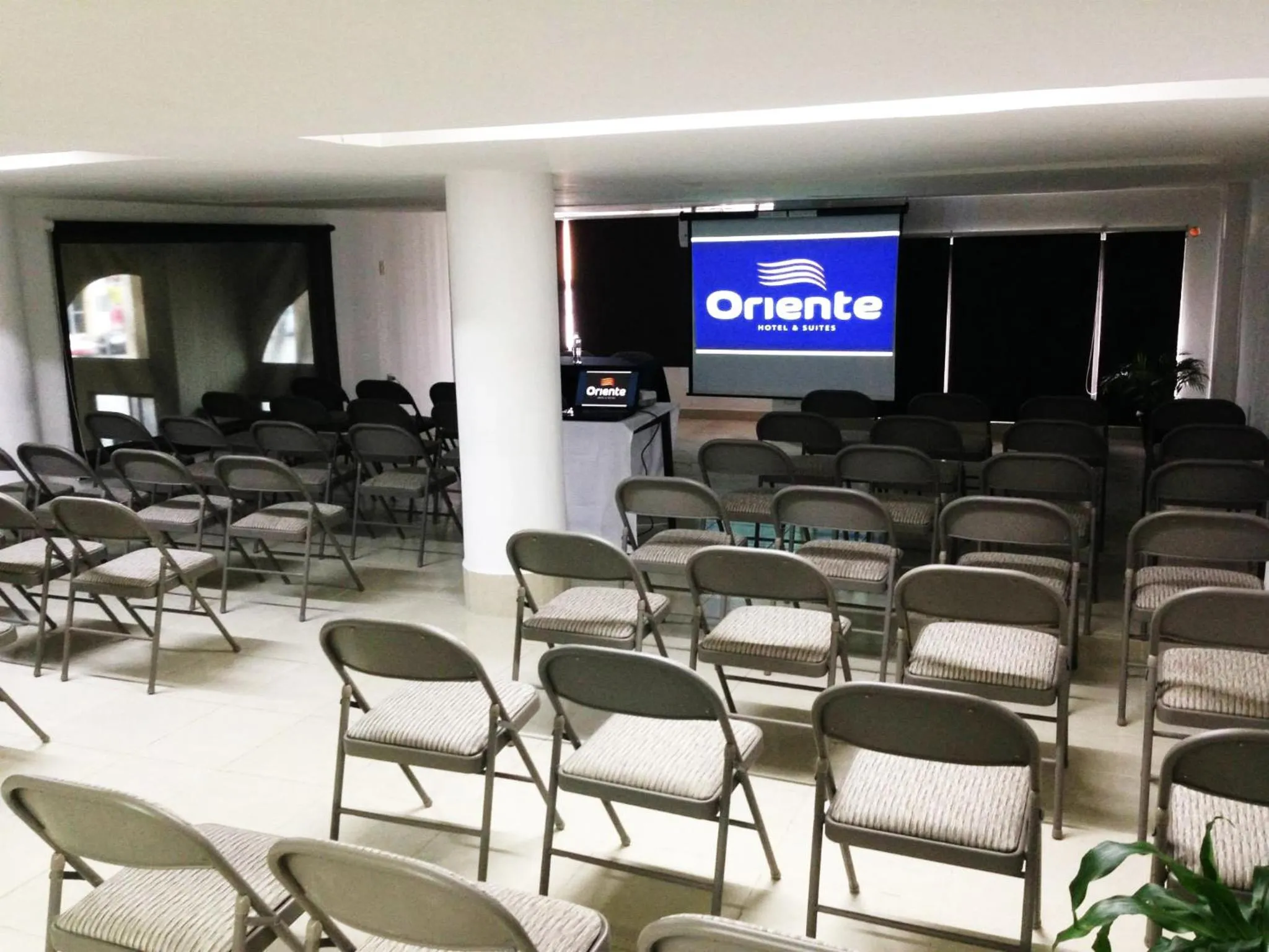 Meeting/conference room in Hotel Oriente