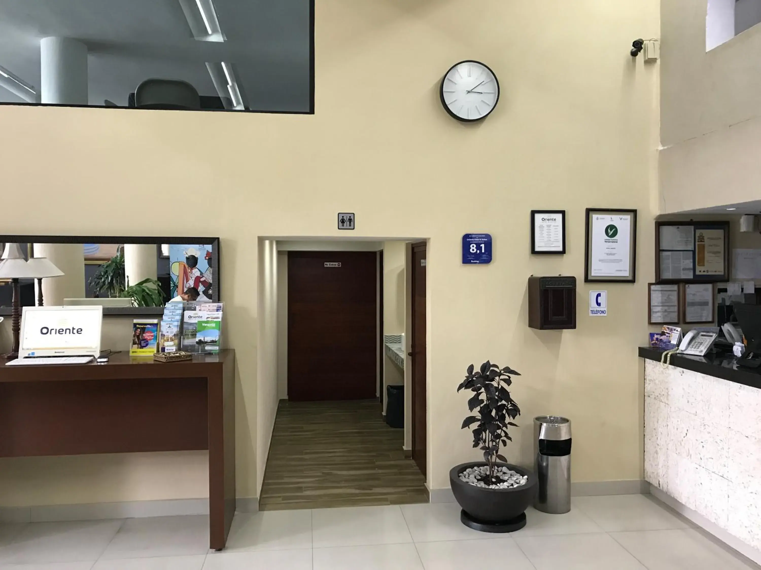 Restaurant/places to eat in Hotel Oriente Restaurant/places to eat in Hotel Oriente