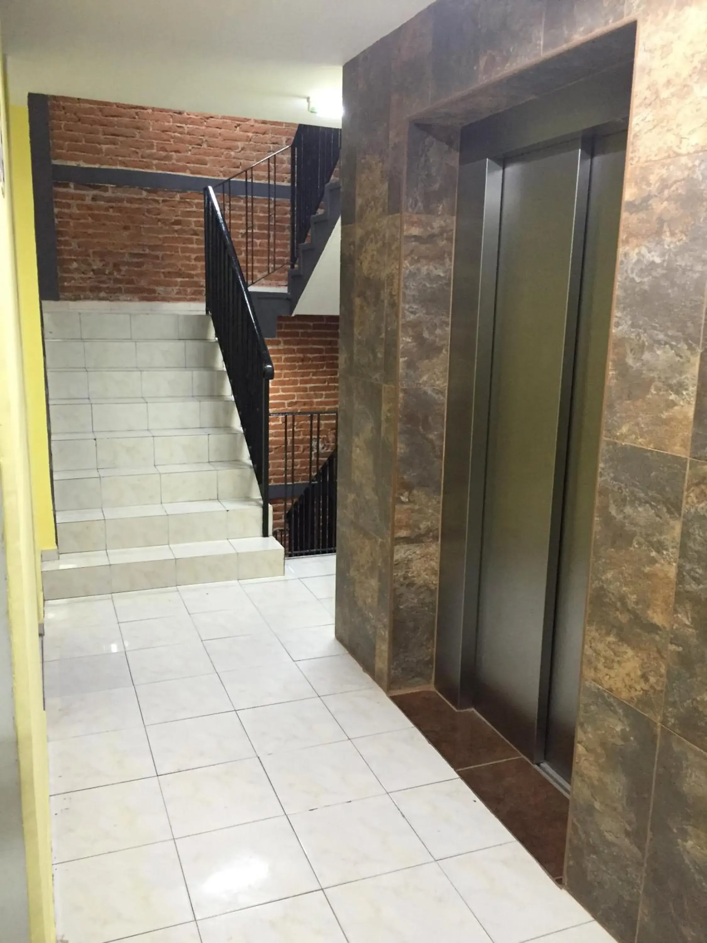 Property building in Hotel Oriente Property building in Hotel Oriente