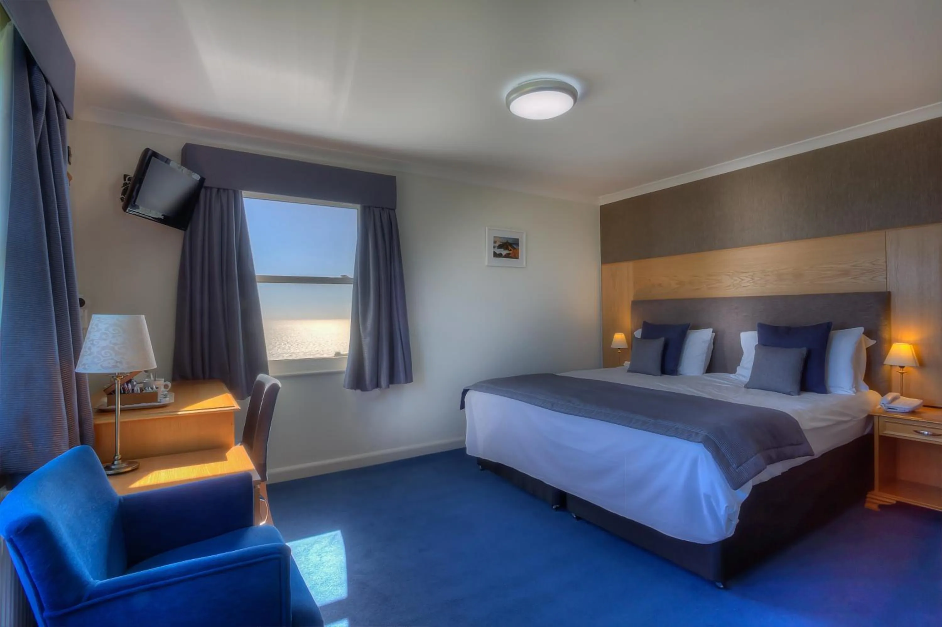 Photo of the whole room, Bed in Hotel Jerbourg