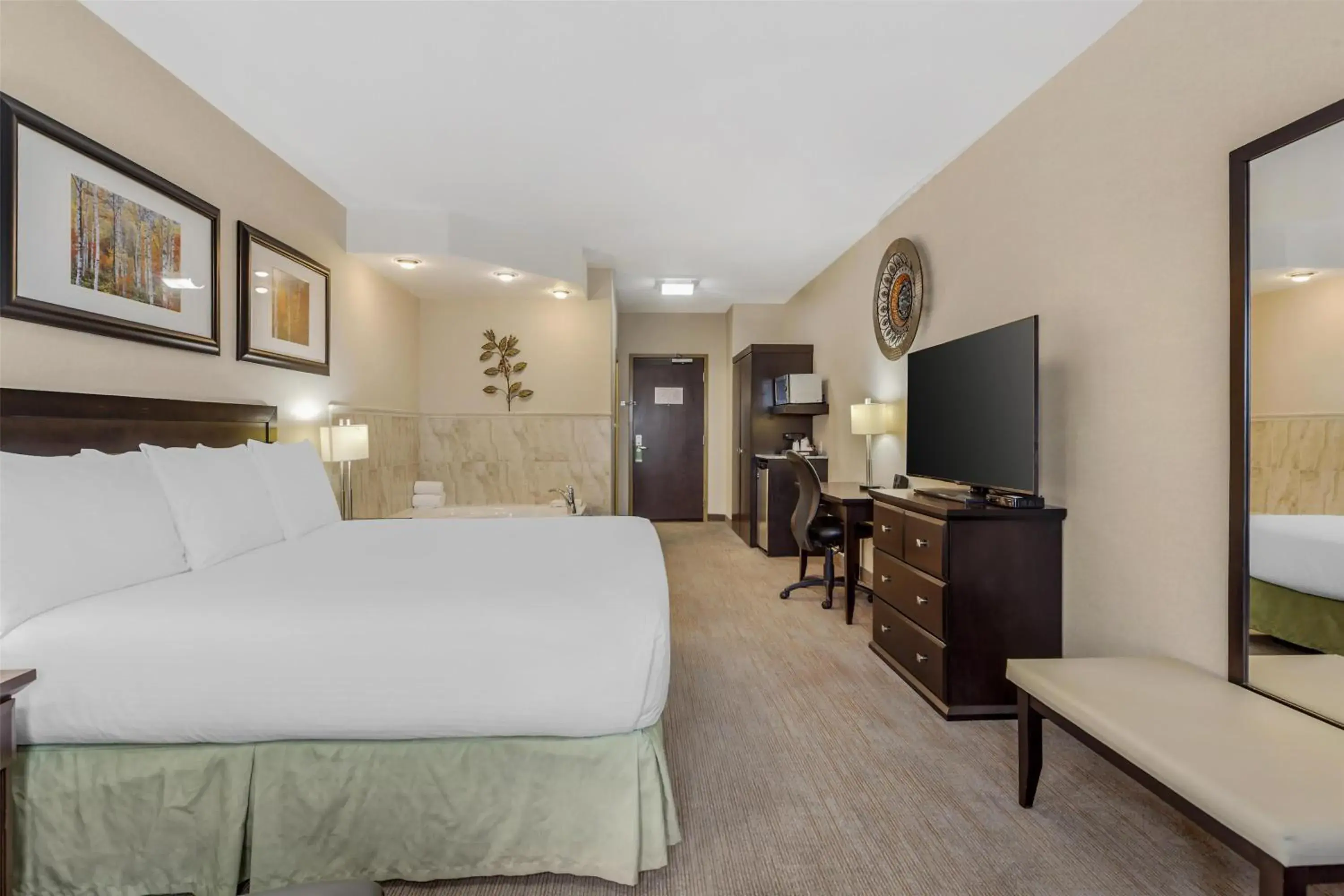 Bedroom, Bed in Best Western Wainwright Inn & Suites Bedroom, Bed in Best Western Wainwright Inn & Suites