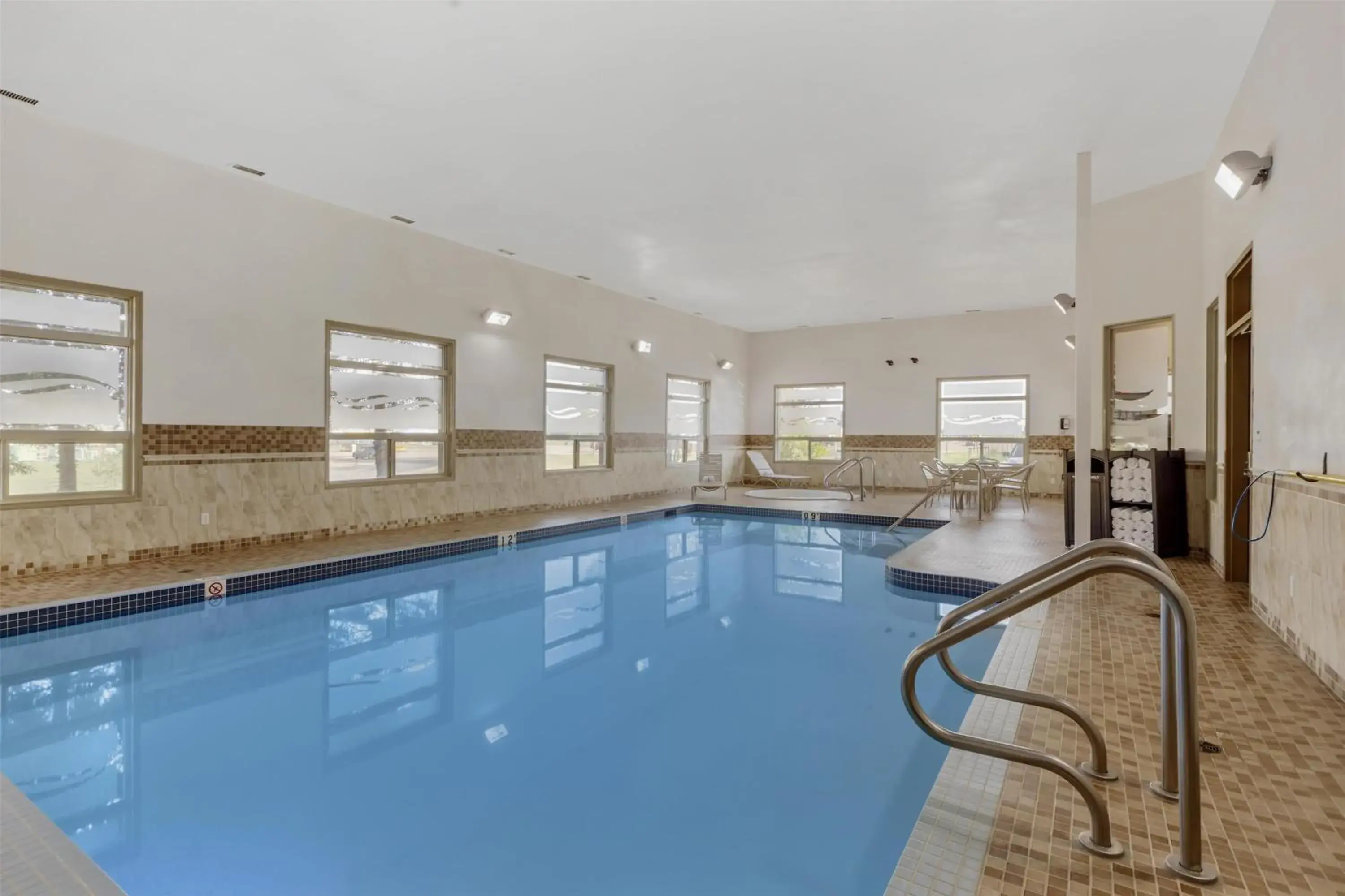 Pool view in Best Western Wainwright Inn & Suites Pool view in Best Western Wainwright Inn & Suites