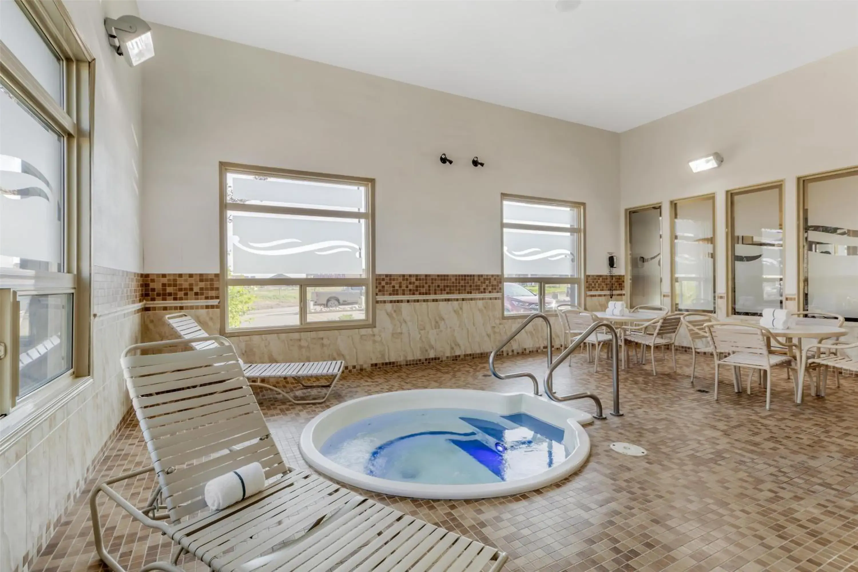 Pool view in Best Western Wainwright Inn & Suites Pool view in Best Western Wainwright Inn & Suites